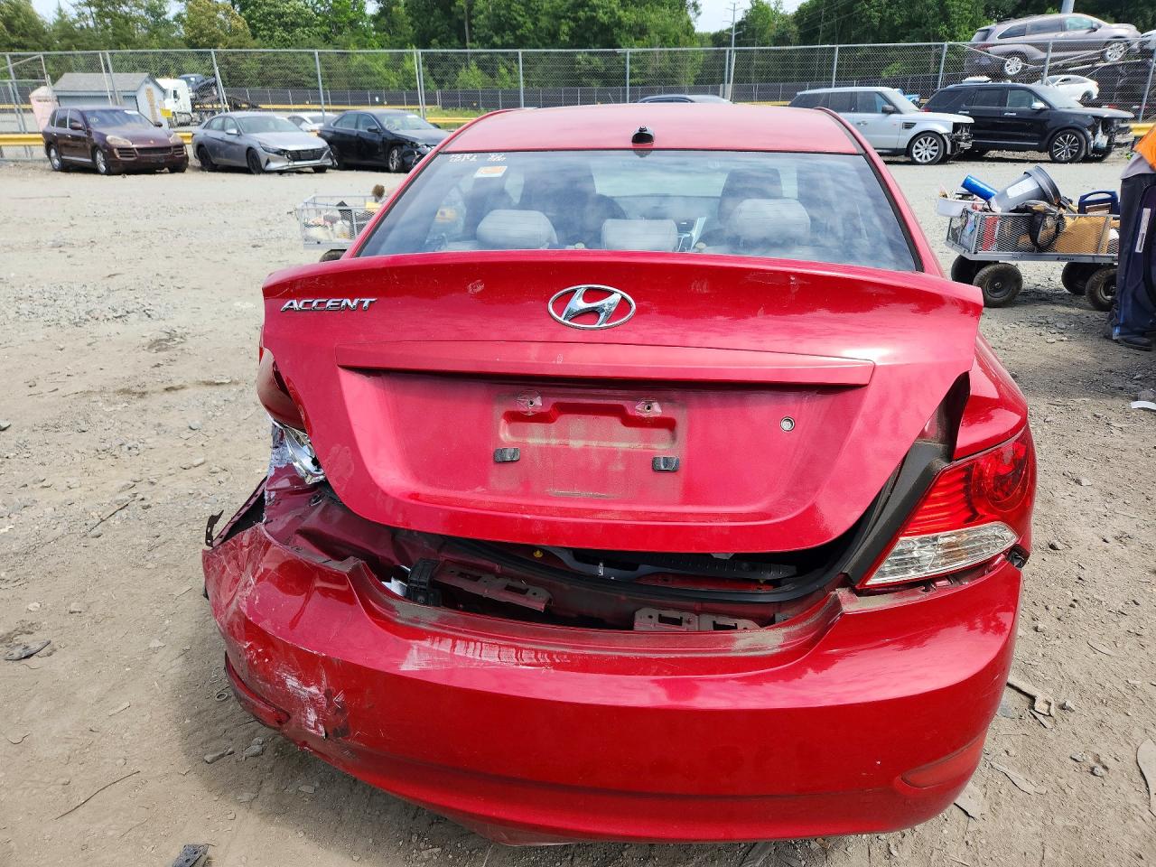 2012 Hyundai Accent Gls Red vin: KMHCU4AE8CU182834