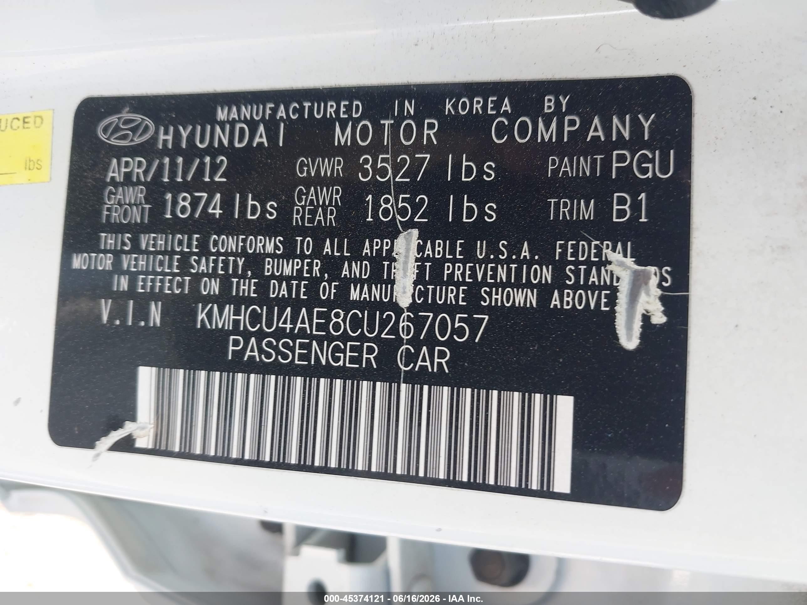 2012 Hyundai Accent Gls White vin: KMHCU4AE8CU267057