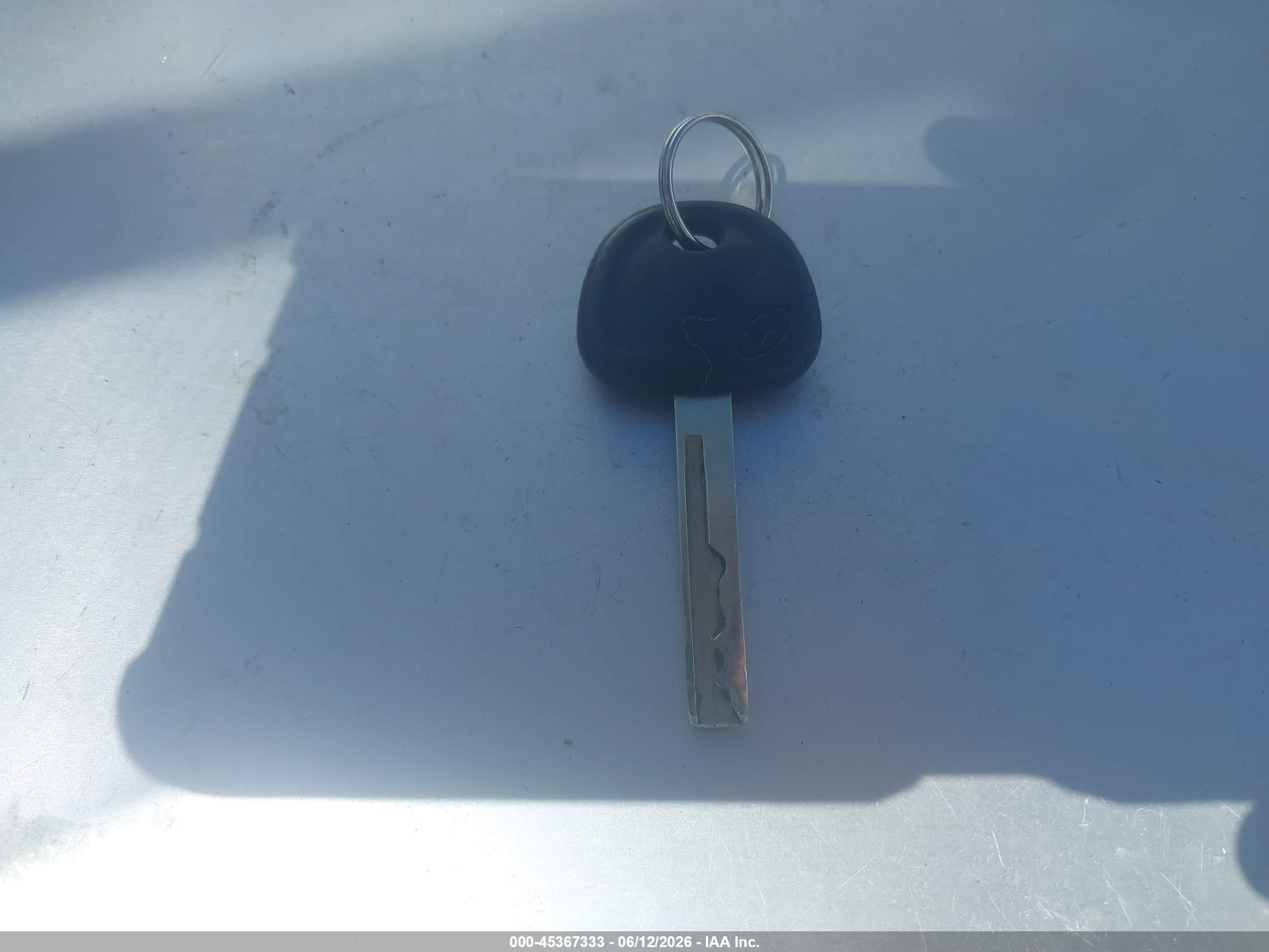 2013 Hyundai Accent Gls Silver vin: KMHCU4AE8DU275144