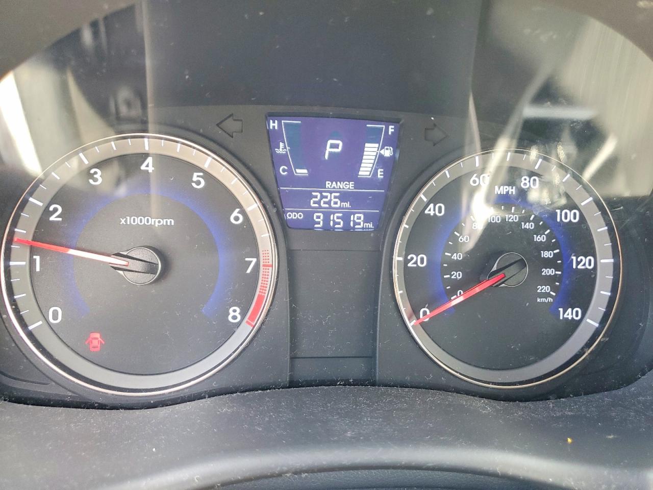 2013 Hyundai Accent Gls Silver vin: KMHCU4AE8DU578215