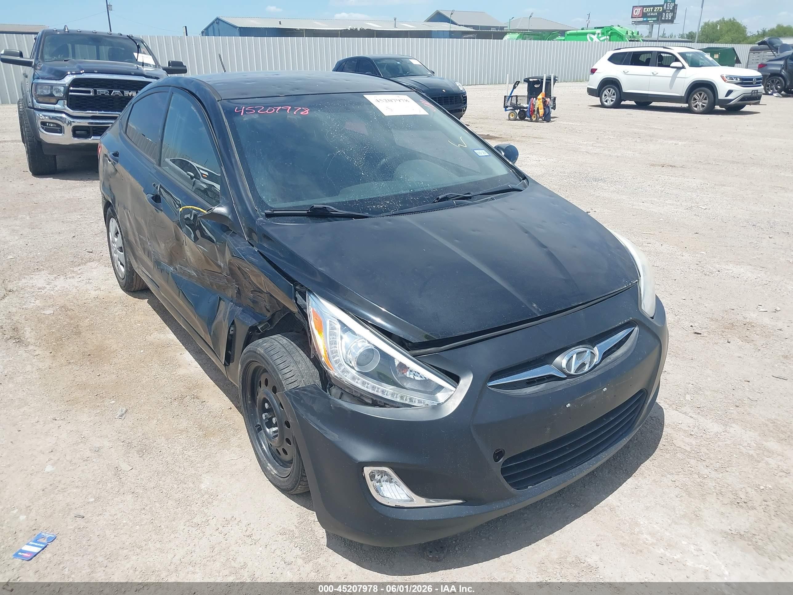 2014 Hyundai Accent Gls Black vin: KMHCU4AE8EU618410