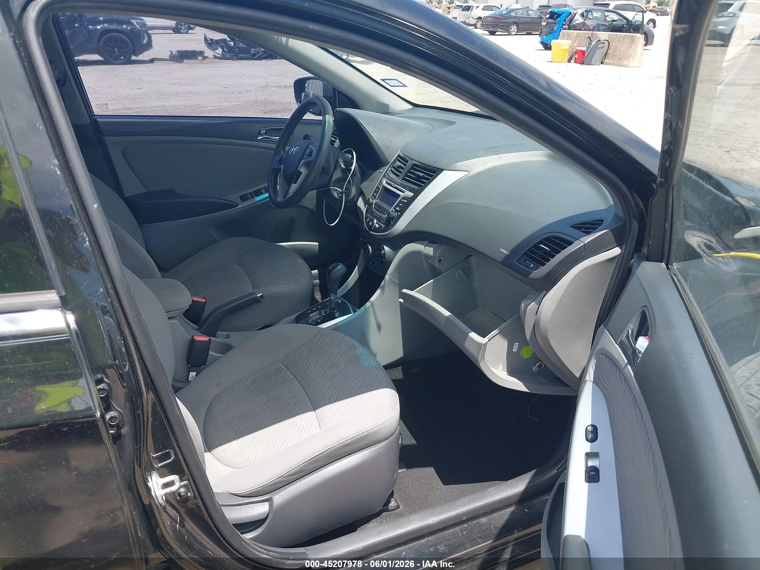 2014 Hyundai Accent Gls Black vin: KMHCU4AE8EU618410