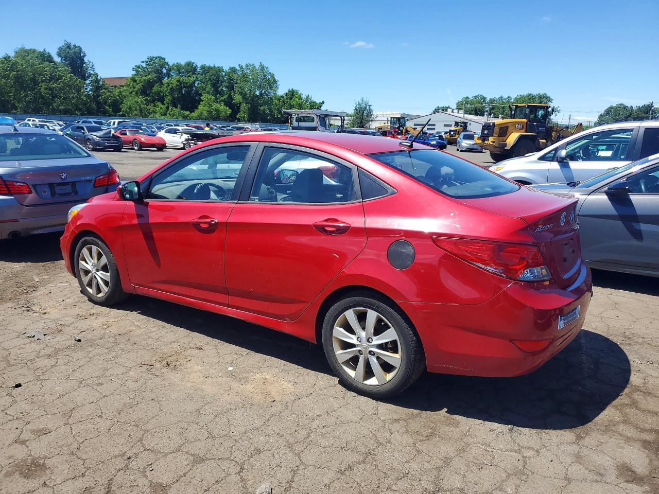 2014 Hyundai Accent Gls Red vin: KMHCU4AE8EU768307
