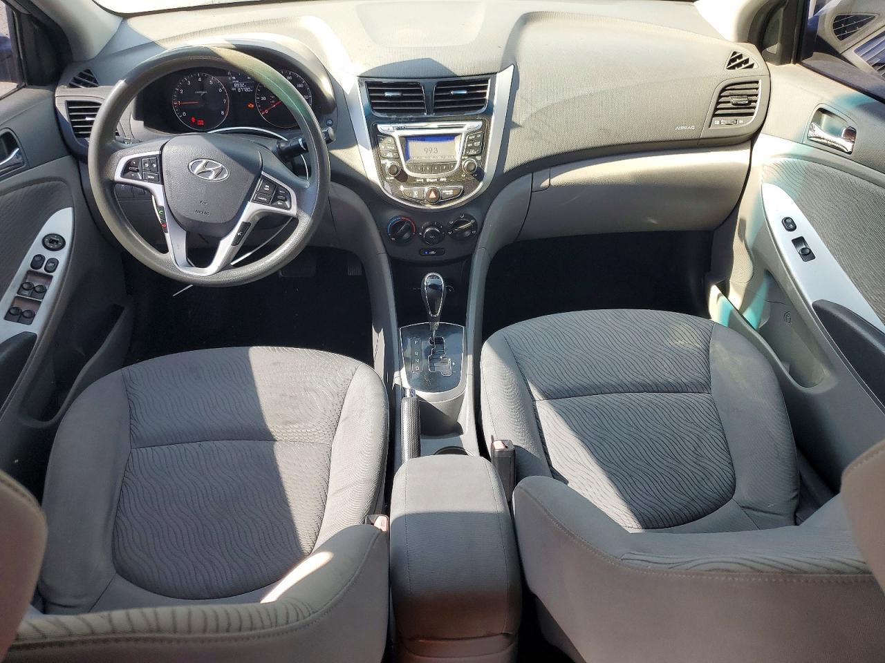 2012 Hyundai Accent Gls Silver vin: KMHCU4AE9CU121606