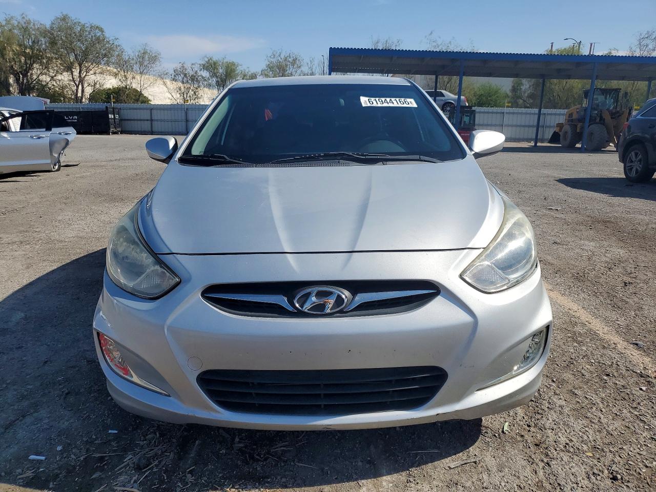 2012 Hyundai Accent Gls Silver vin: KMHCU4AE9CU121606