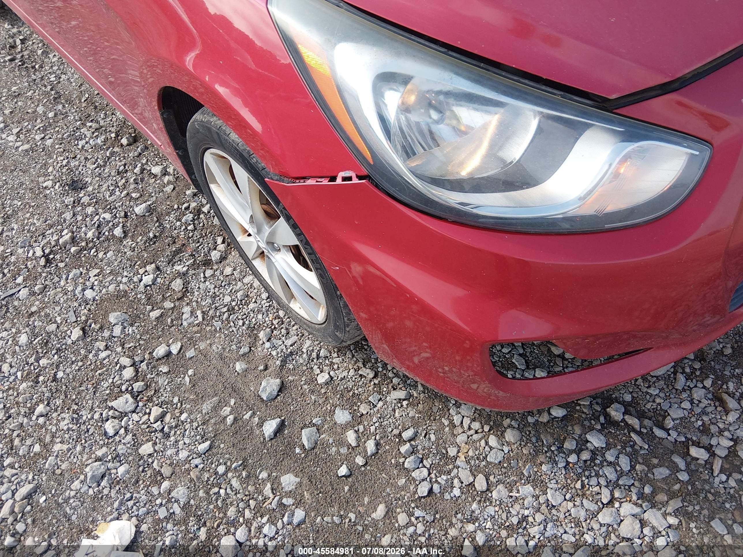 2013 Hyundai Accent Gls Red vin: KMHCU4AE9DU429330