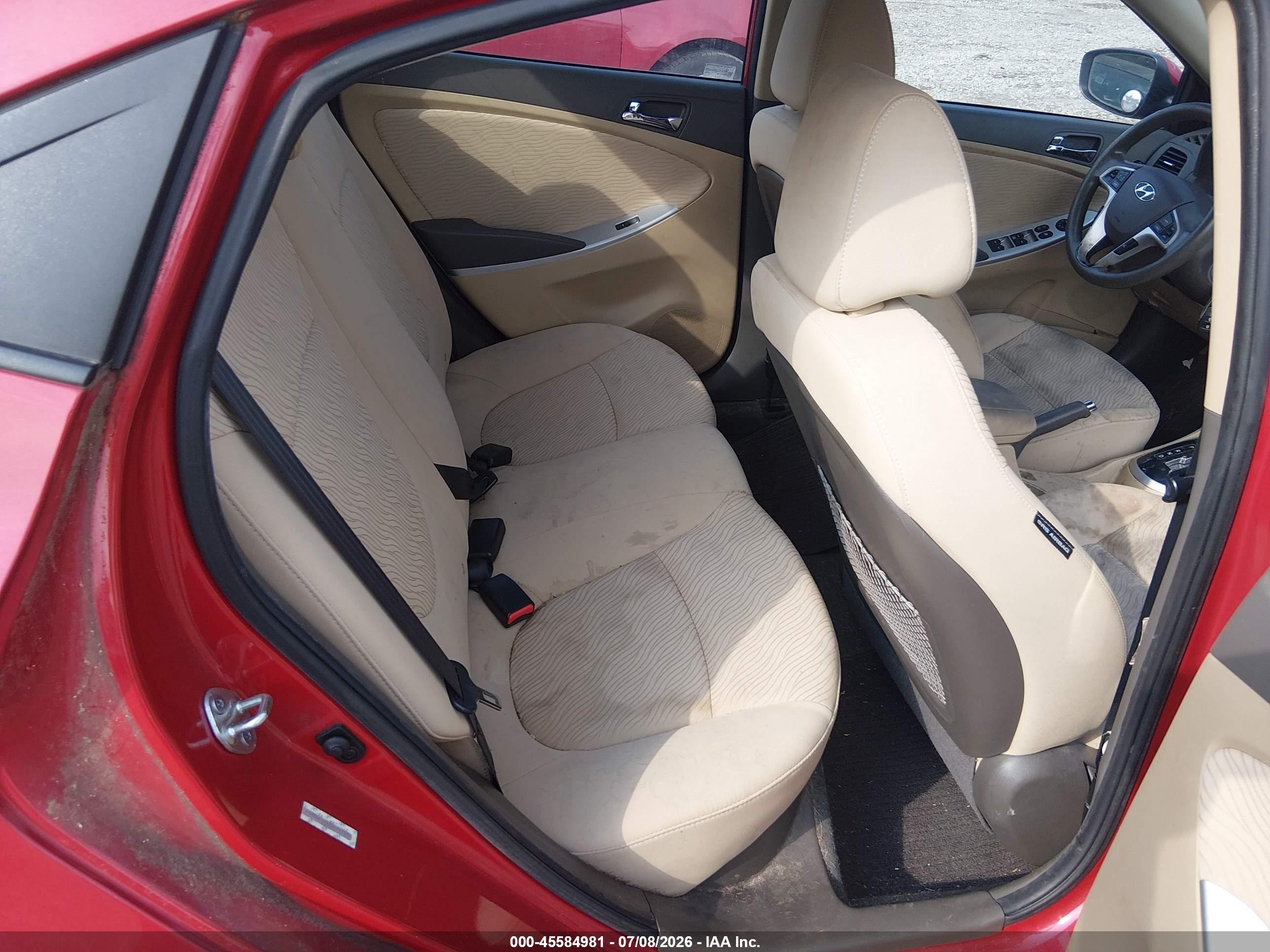2013 Hyundai Accent Gls Red vin: KMHCU4AE9DU429330