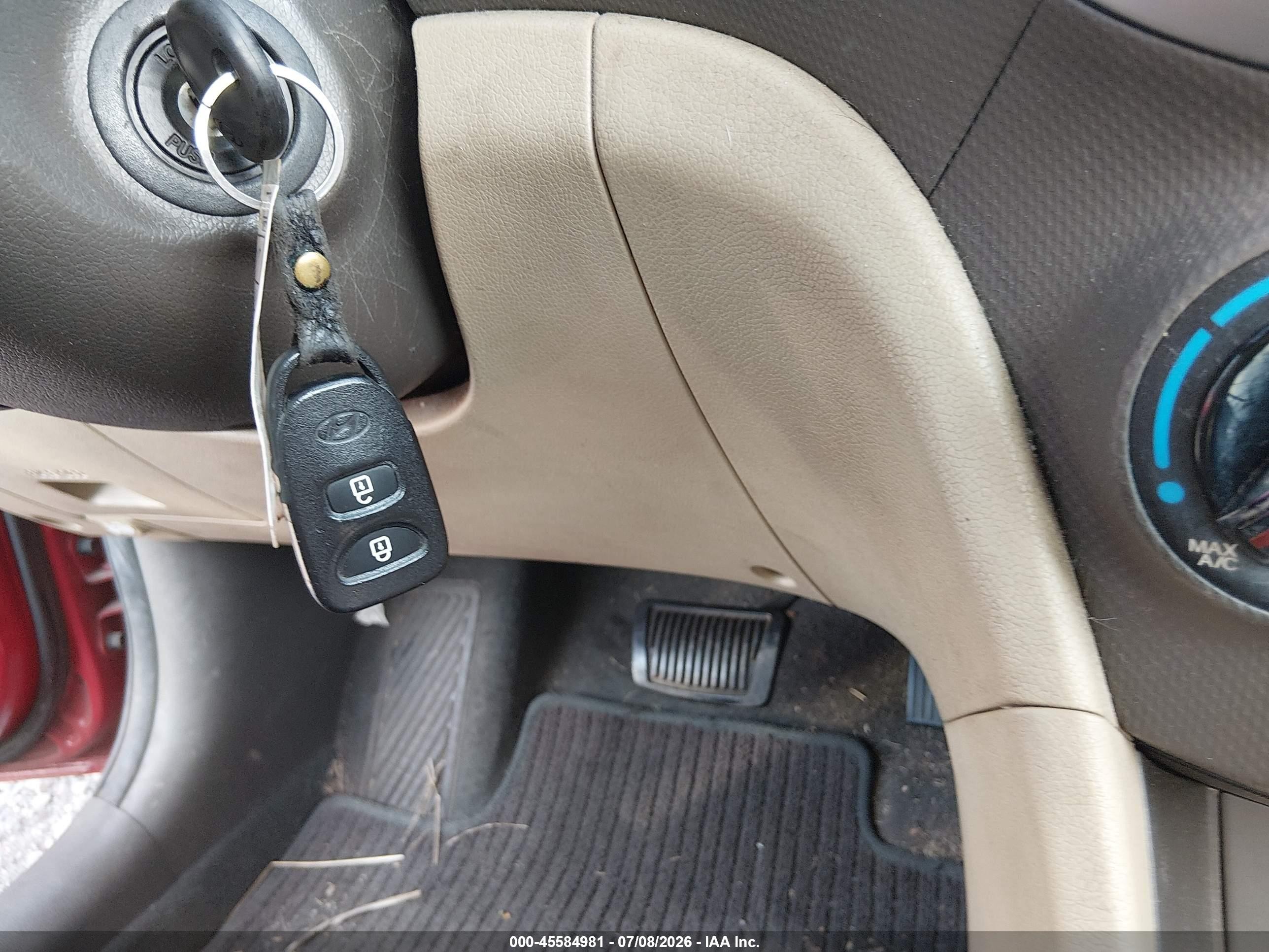 2013 Hyundai Accent Gls Red vin: KMHCU4AE9DU429330