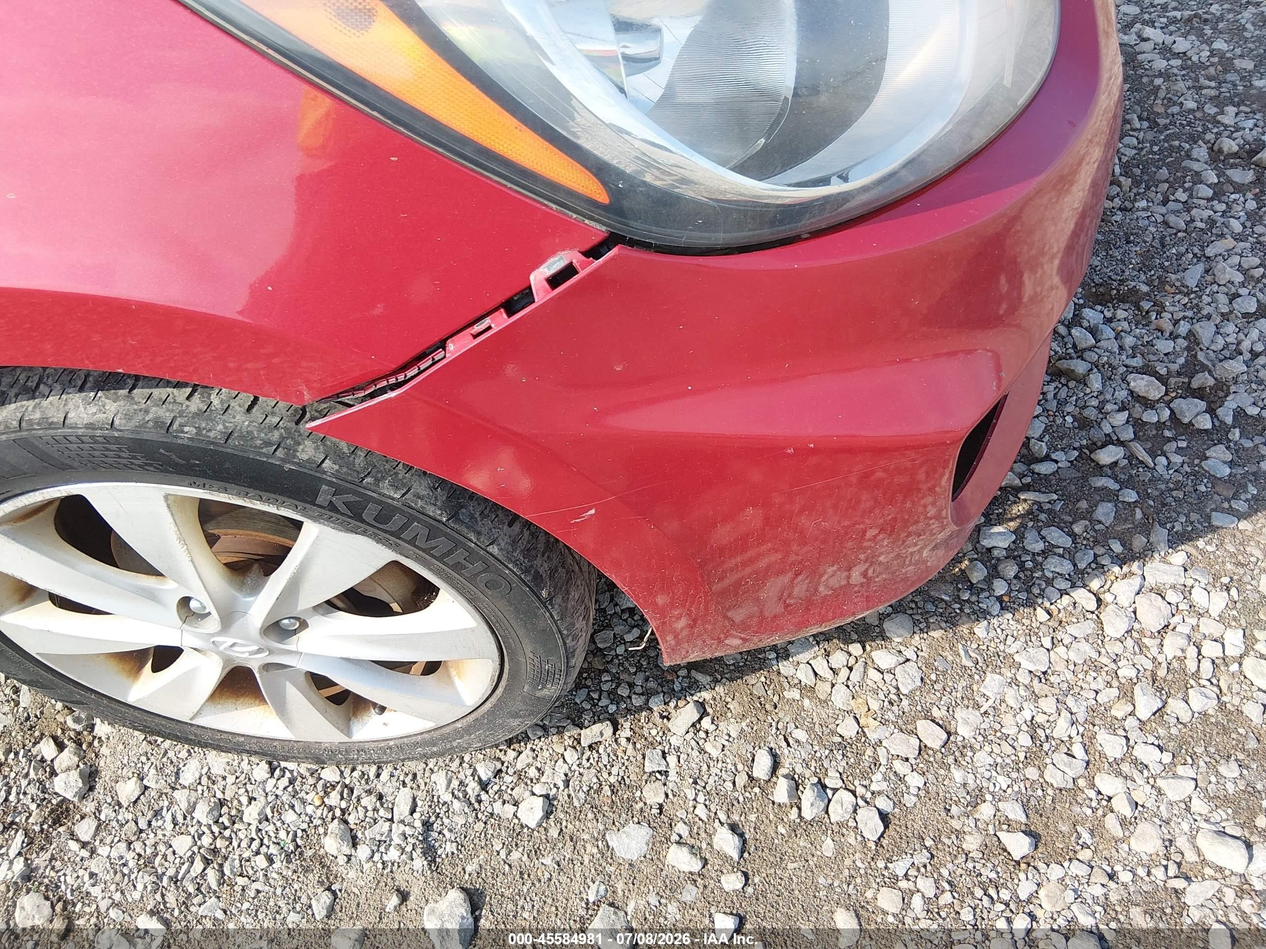 2013 Hyundai Accent Gls Red vin: KMHCU4AE9DU429330