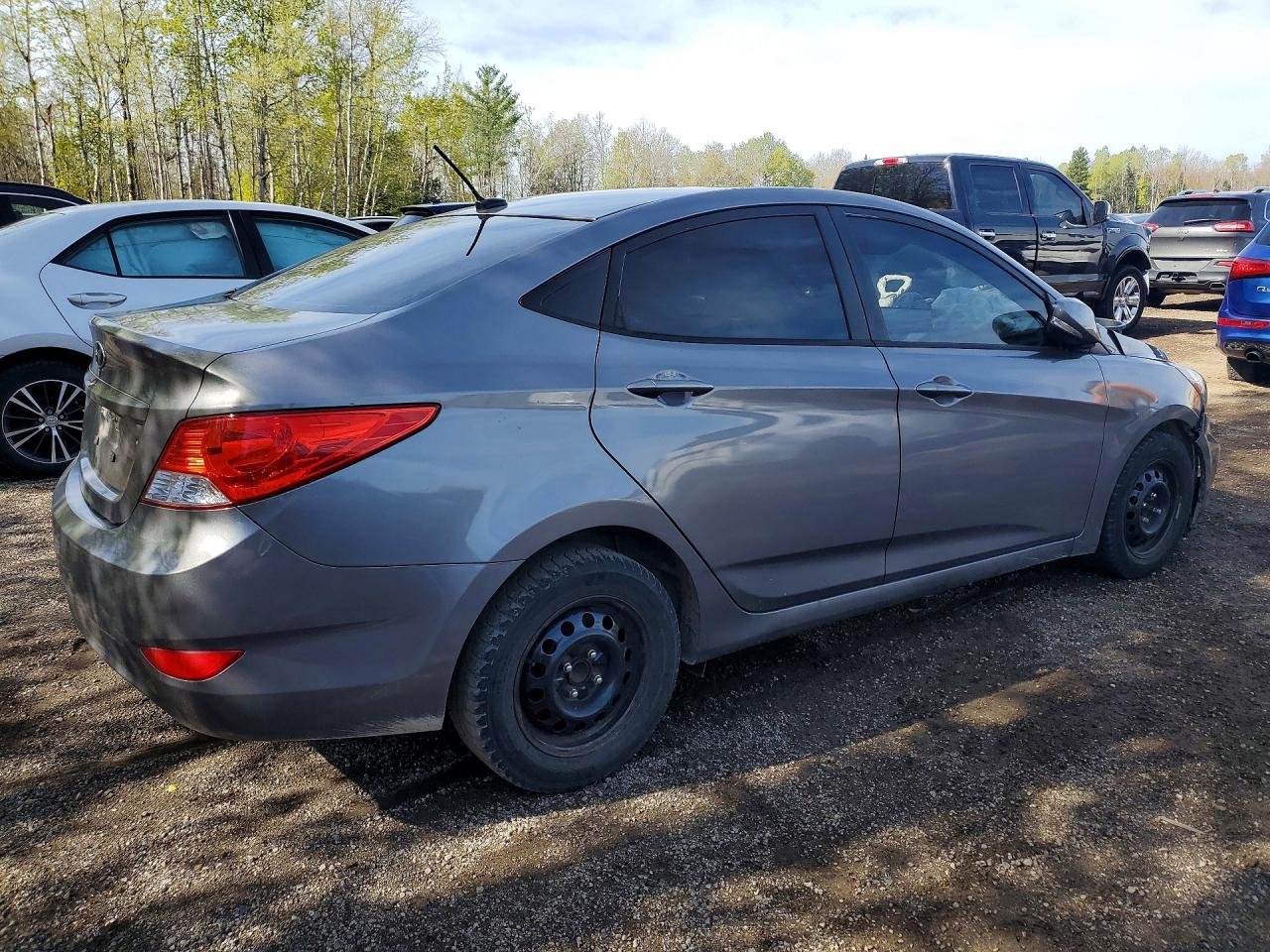 2014 Hyundai Accent Charcoal vin: KMHCU4AE9EU661489