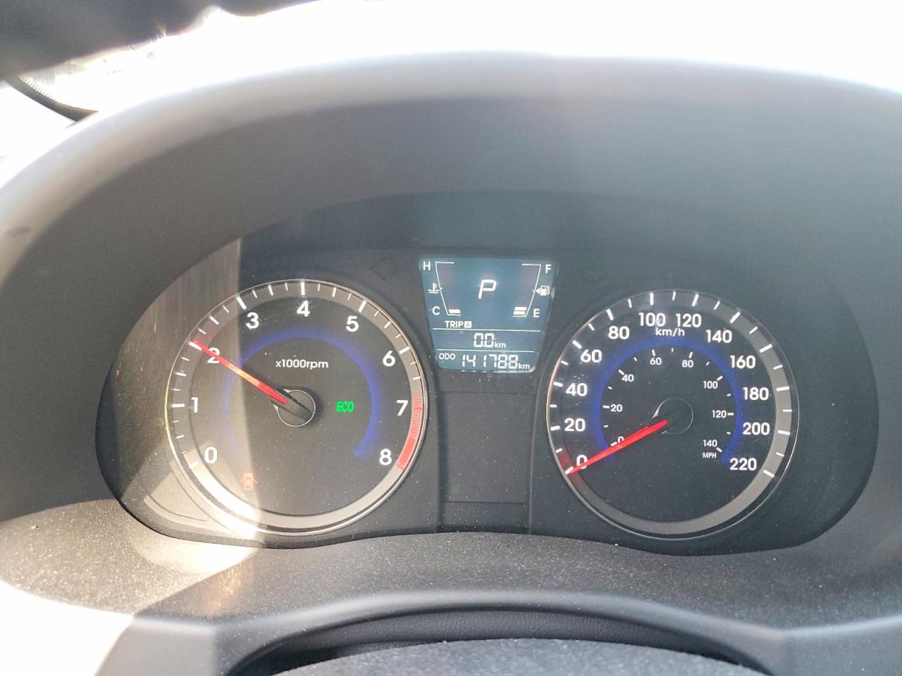 2014 Hyundai Accent Charcoal vin: KMHCU4AE9EU661489