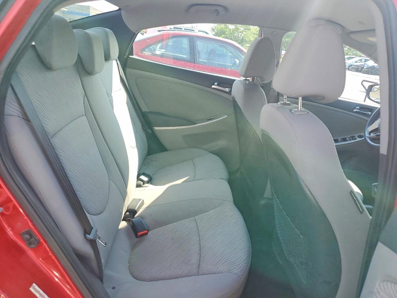 2014 Hyundai Accent Gls Red vin: KMHCU4AE9EU753265