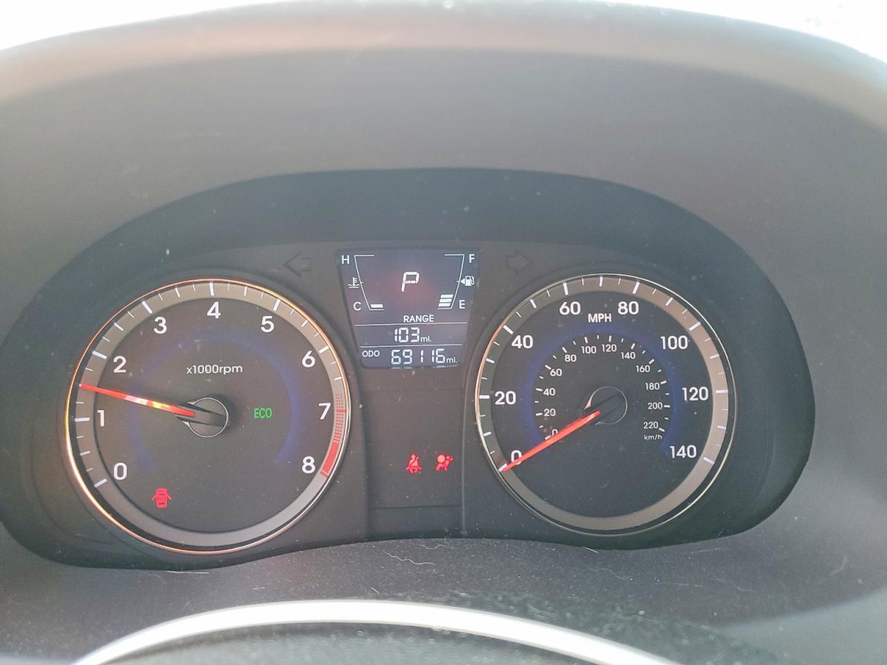 2014 Hyundai Accent Gls Red vin: KMHCU4AE9EU753265
