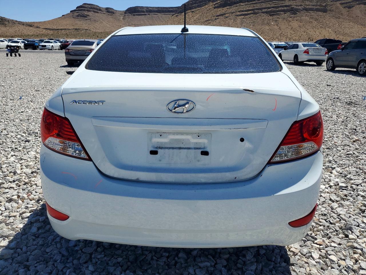 2014 Hyundai Accent Gls White vin: KMHCU4AE9EU775282