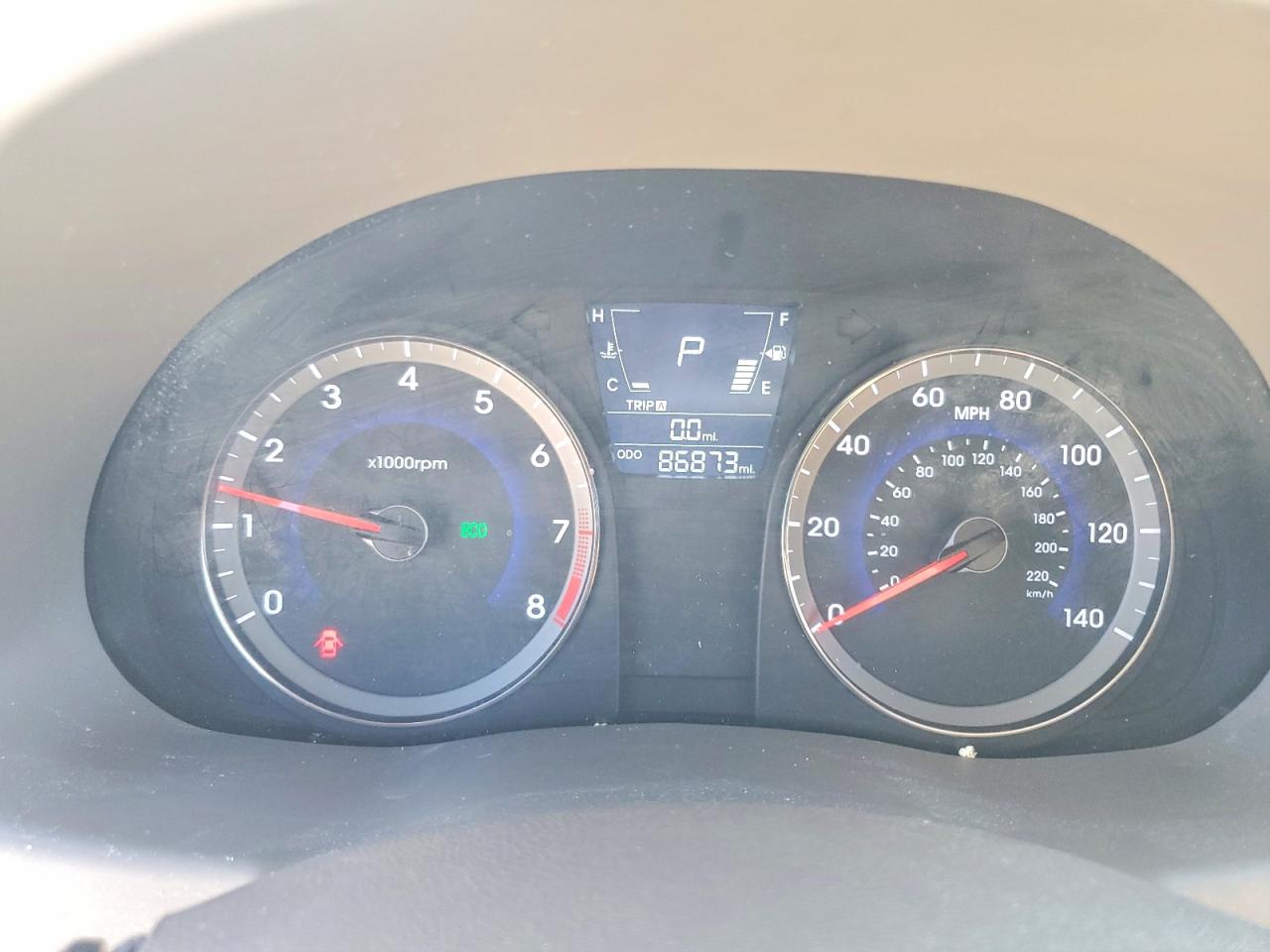 2014 Hyundai Accent Gls White vin: KMHCU4AE9EU775282