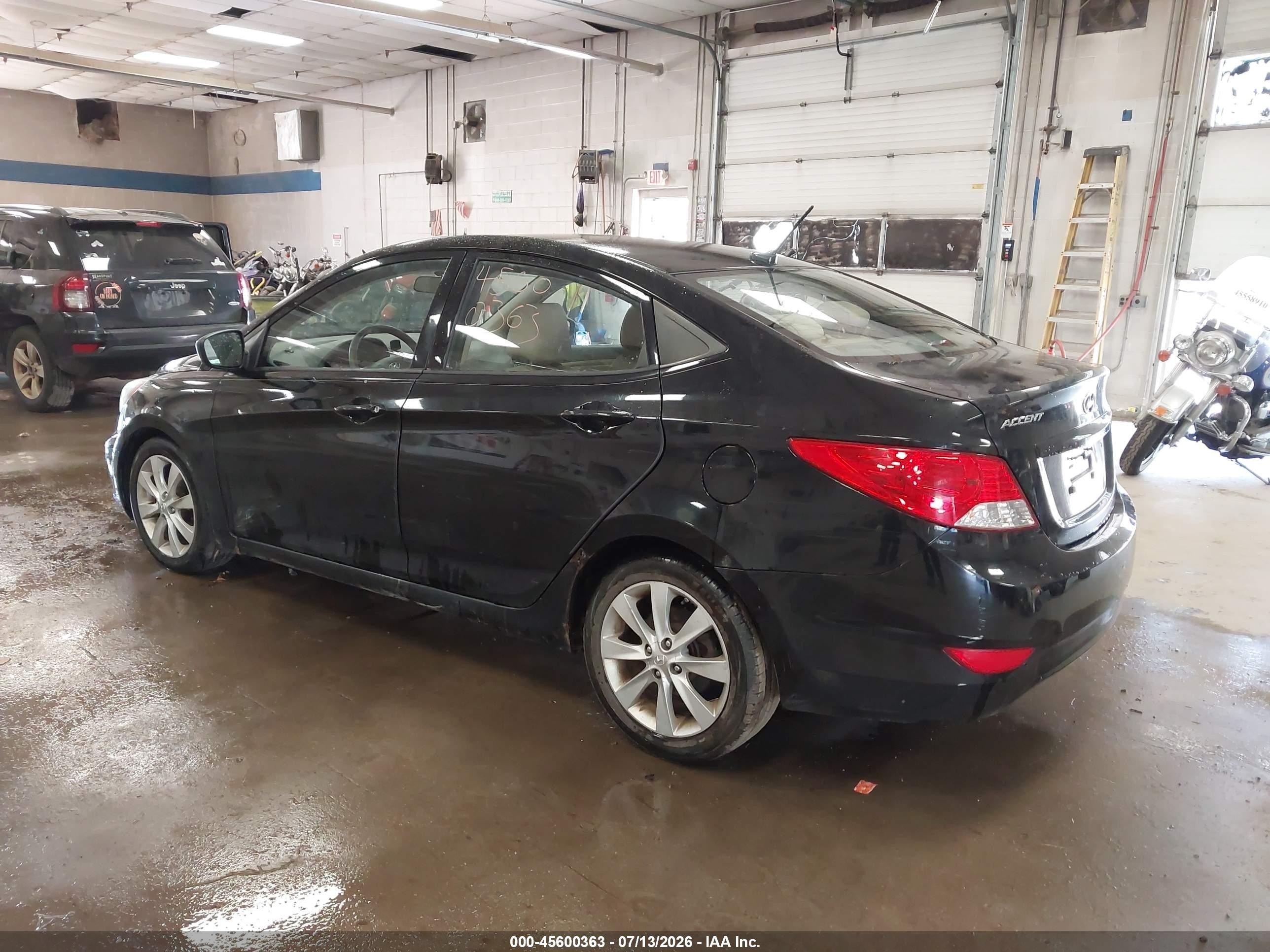 2012 Hyundai Accent Gls Black vin: KMHCU4AEXCU038461