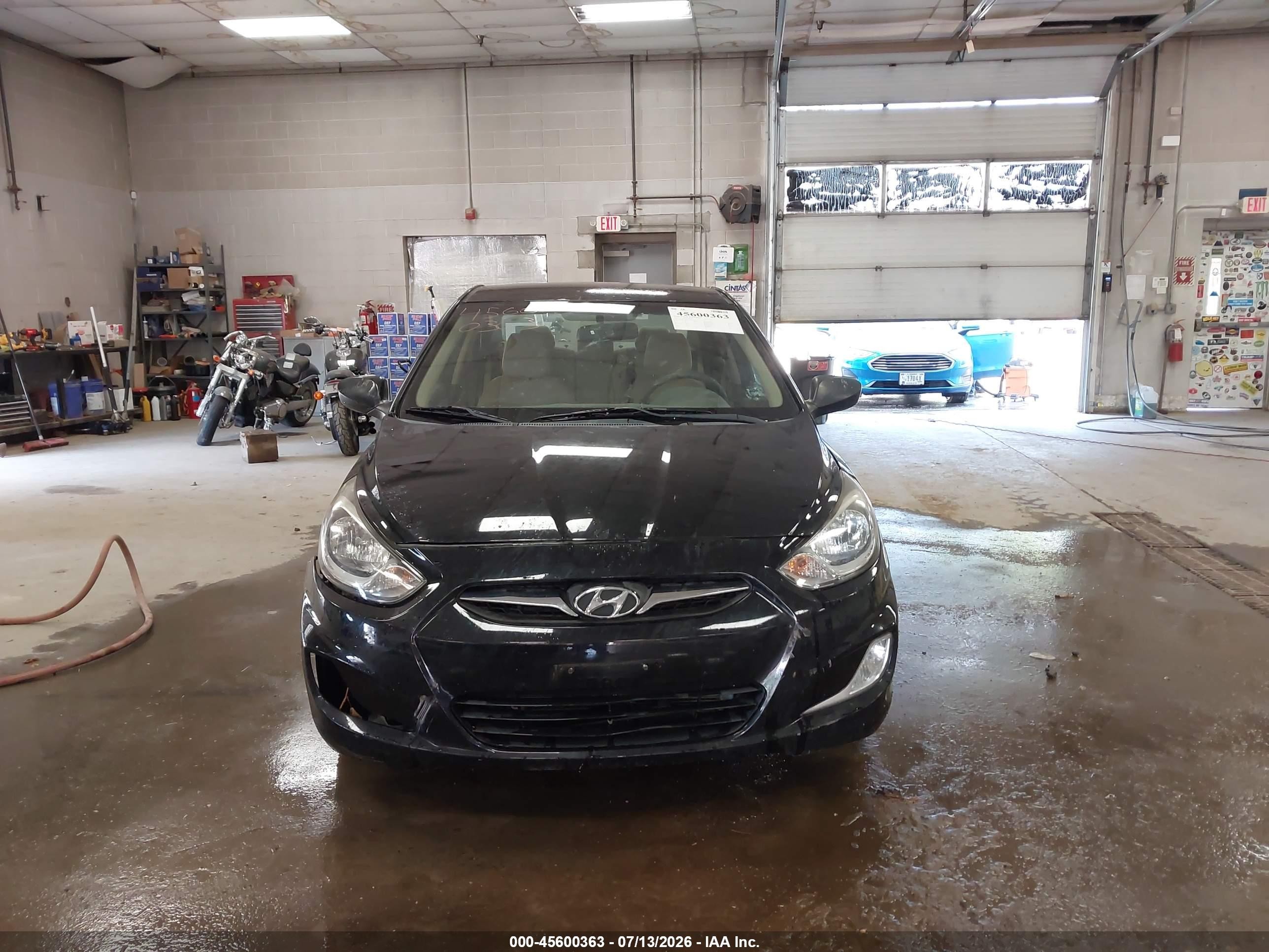 2012 Hyundai Accent Gls Black vin: KMHCU4AEXCU038461