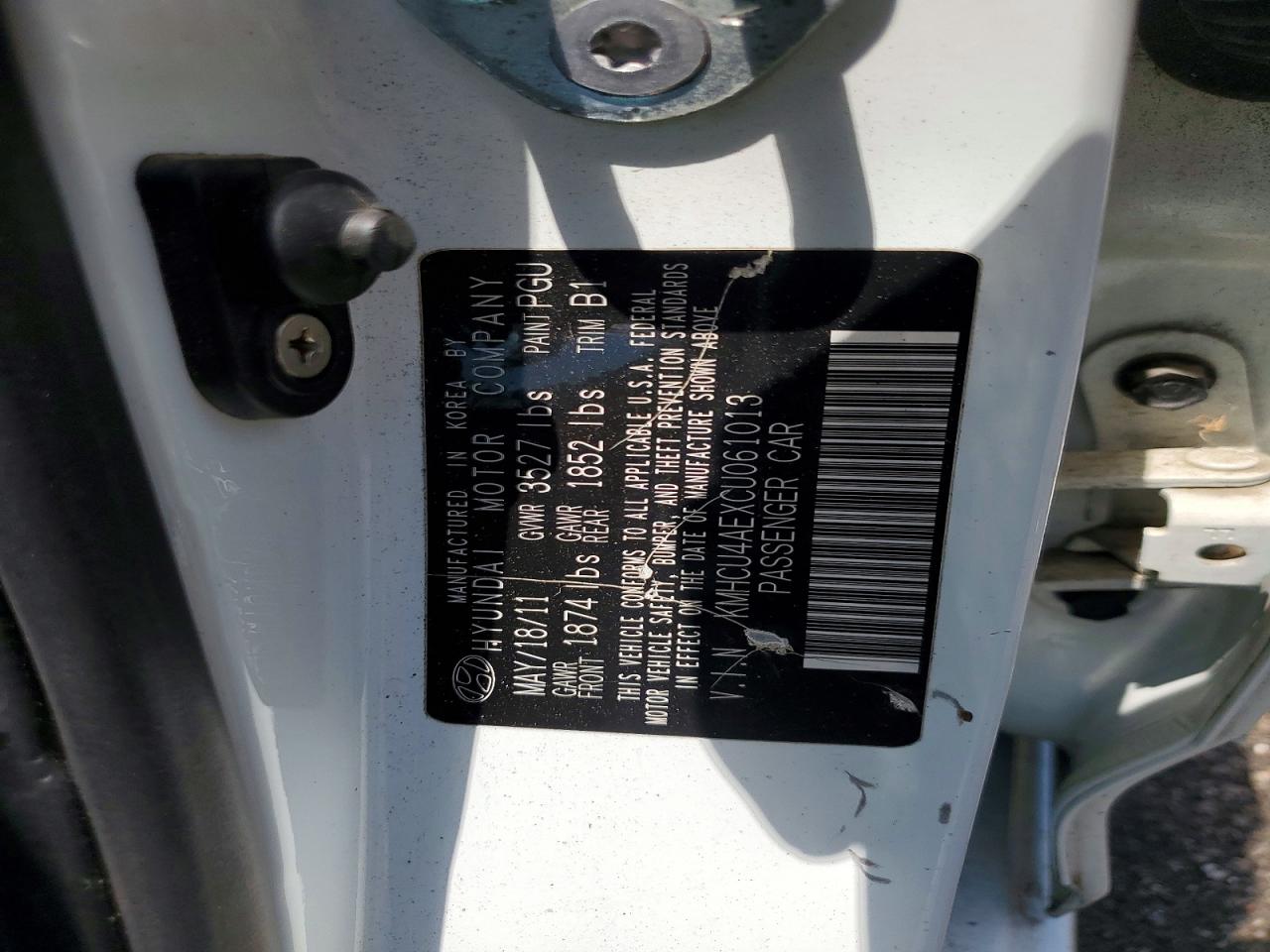 2012 Hyundai Accent Gls White vin: KMHCU4AEXCU061013
