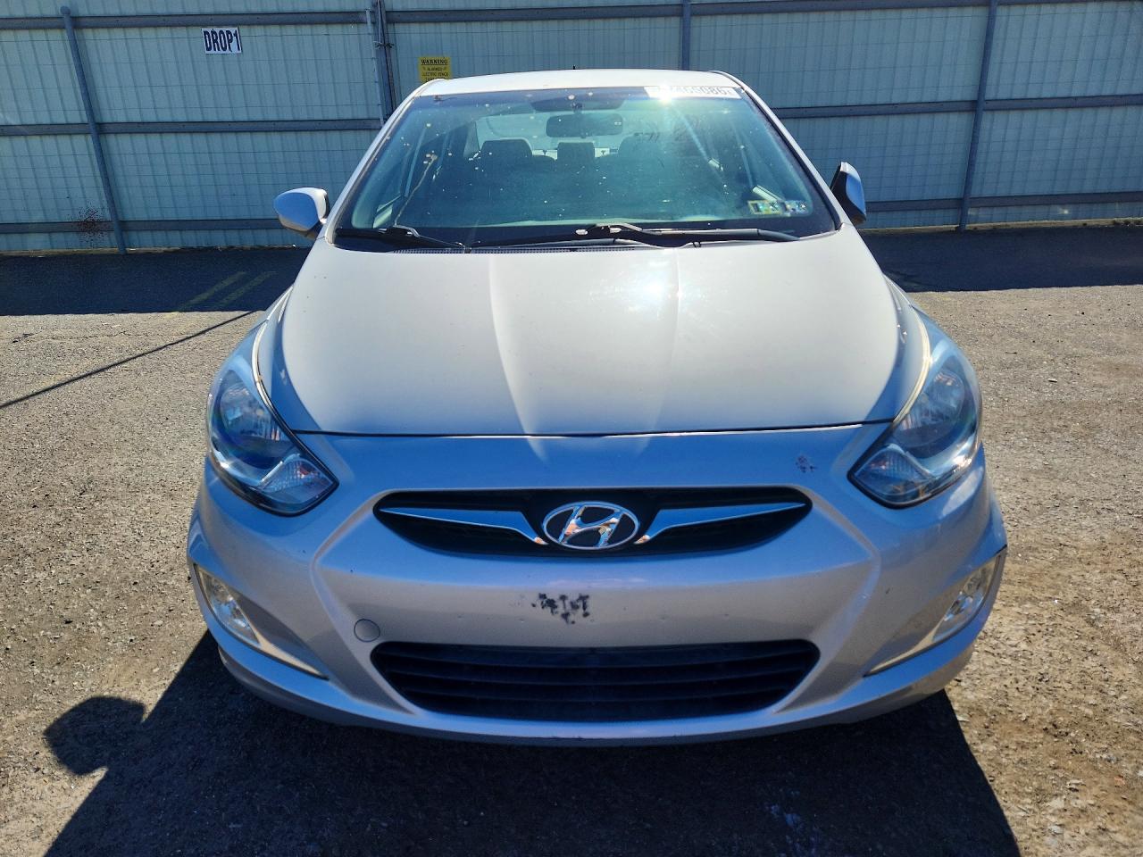 2012 Hyundai Accent Gls Silver vin: KMHCU4AEXCU071704