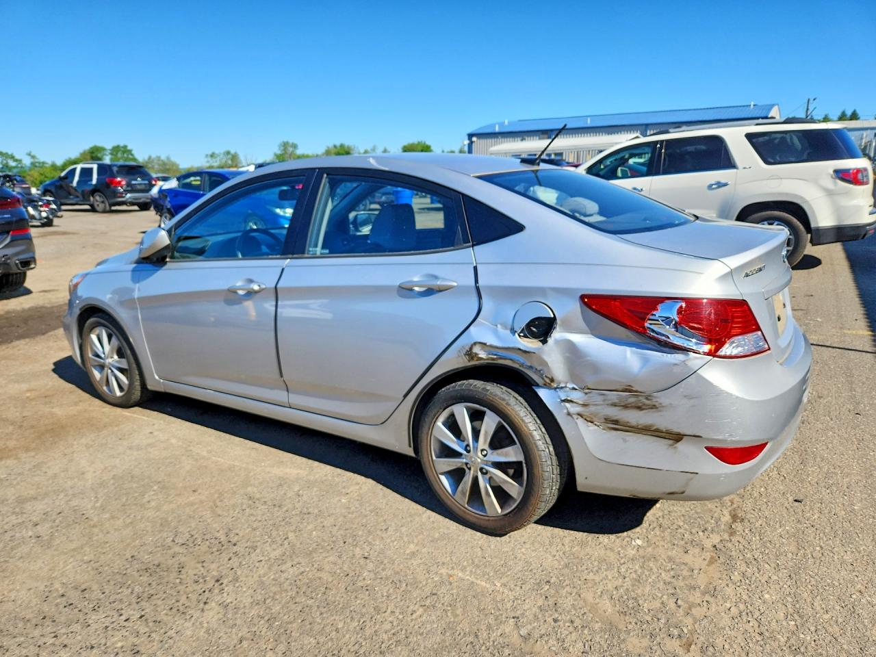 2012 Hyundai Accent Gls Silver vin: KMHCU4AEXCU071704