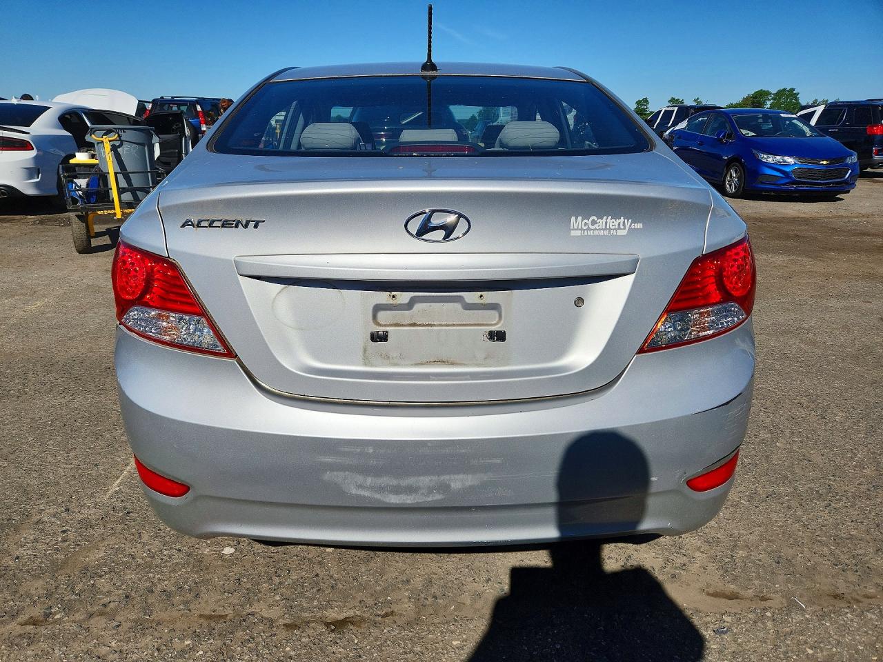 2012 Hyundai Accent Gls Silver vin: KMHCU4AEXCU071704