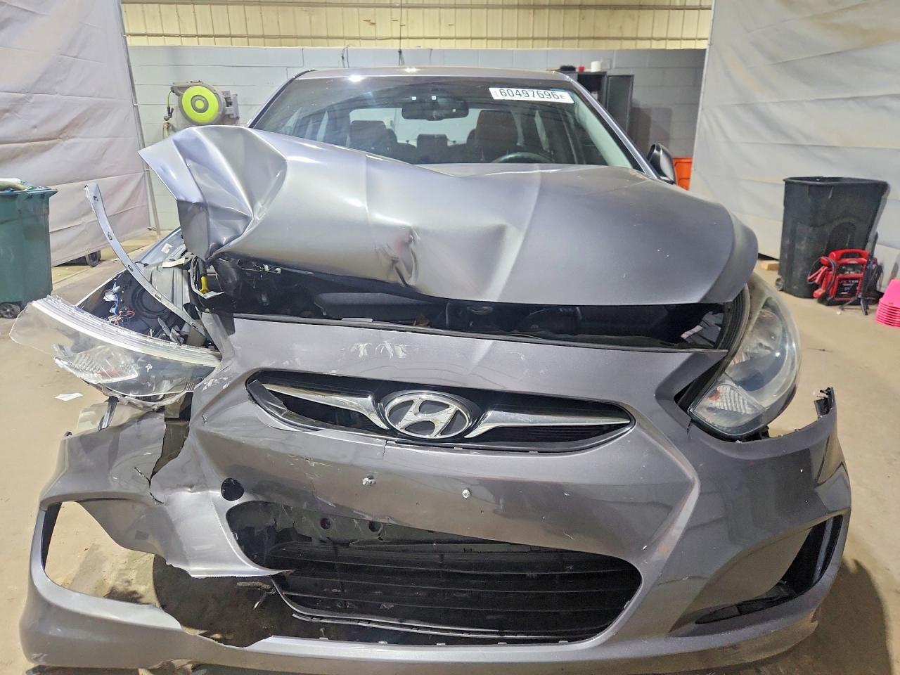2013 Hyundai Accent Gls Gray vin: KMHCU4AEXDU468914