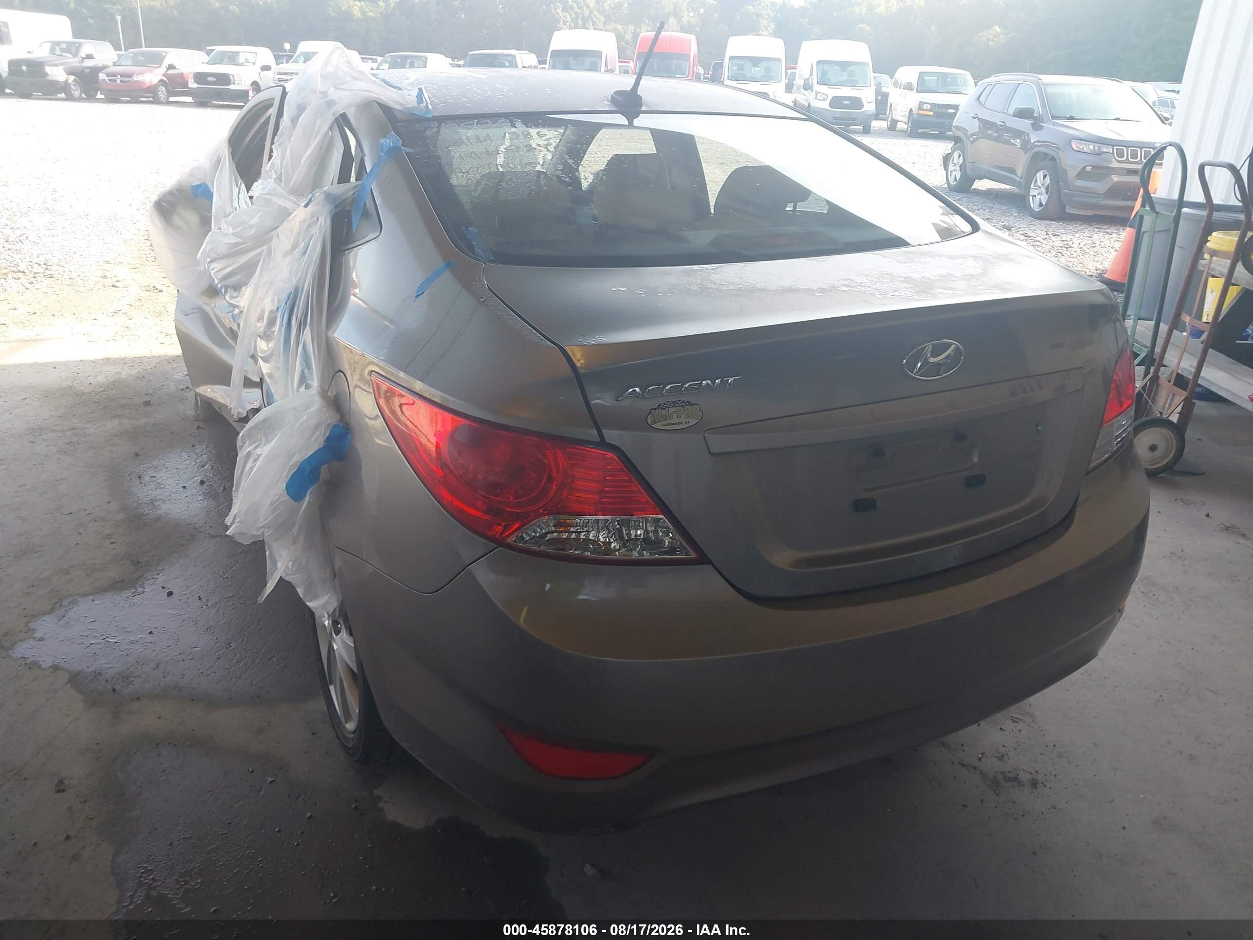 2014 Hyundai Accent Gls Gold vin: KMHCU4AEXEU699846