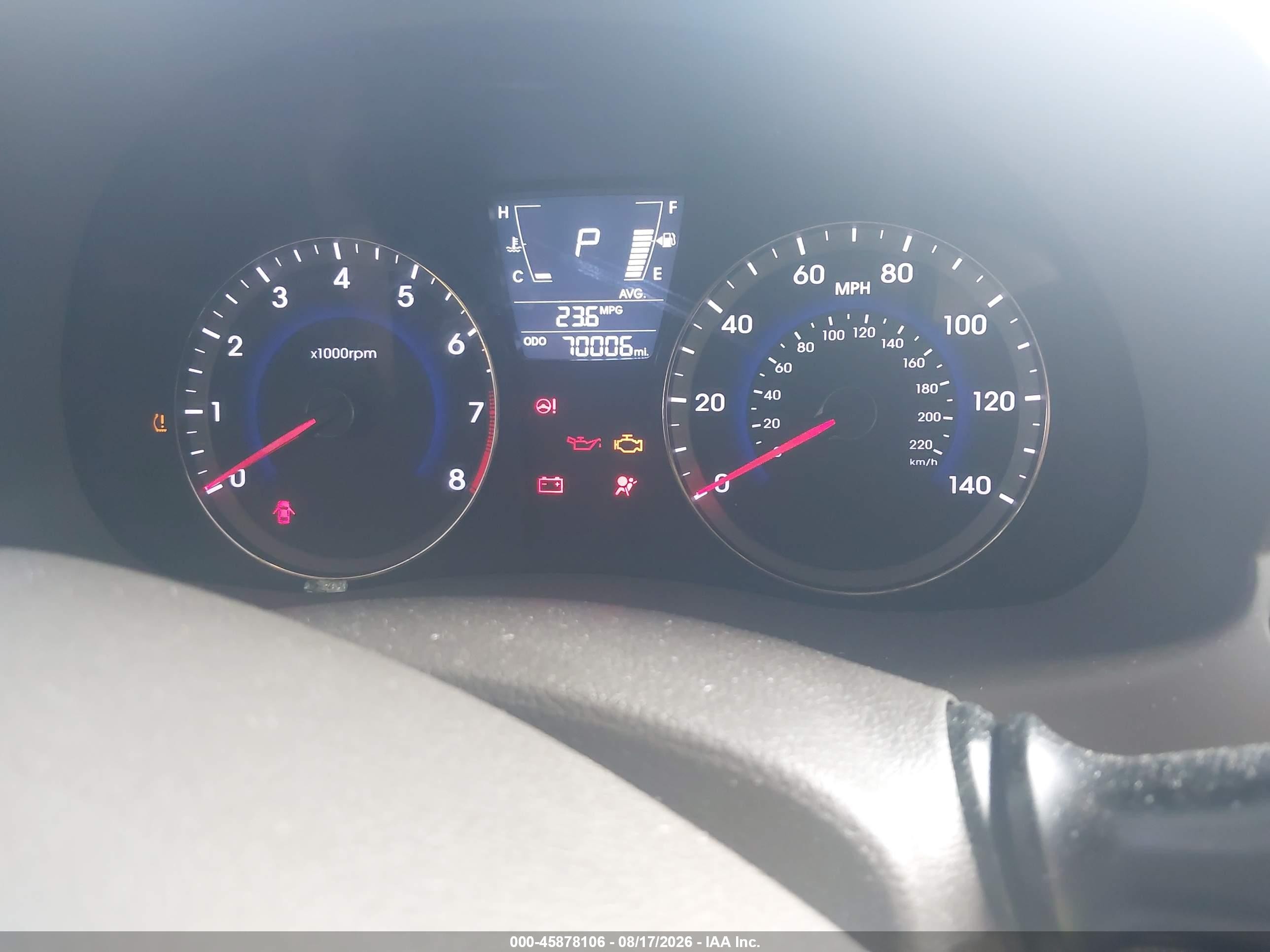 2014 Hyundai Accent Gls Gold vin: KMHCU4AEXEU699846