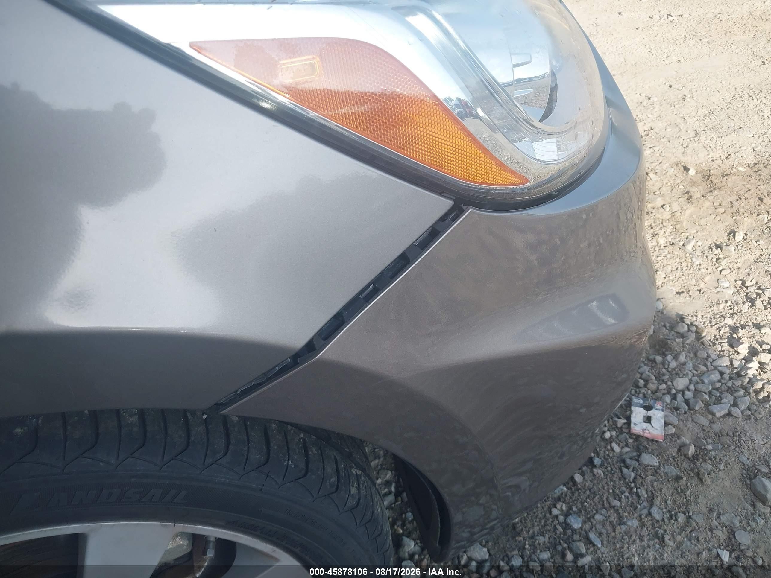 2014 Hyundai Accent Gls Gold vin: KMHCU4AEXEU699846