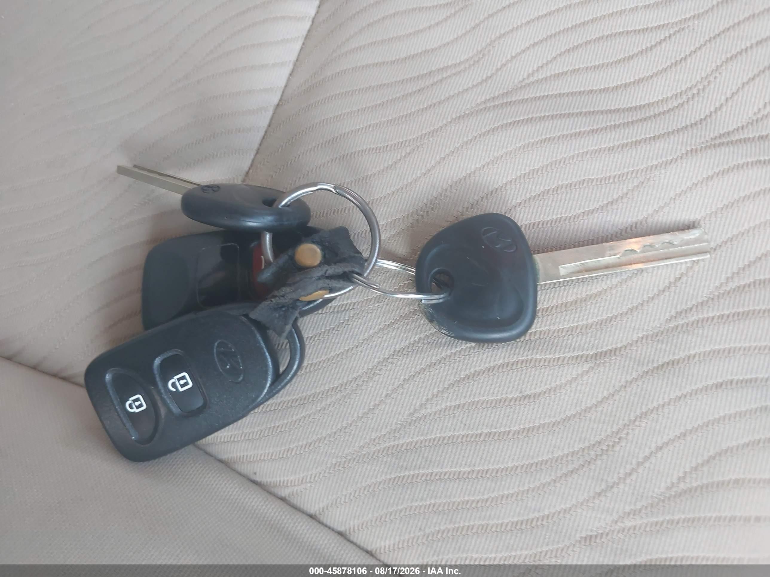 2014 Hyundai Accent Gls Gold vin: KMHCU4AEXEU699846
