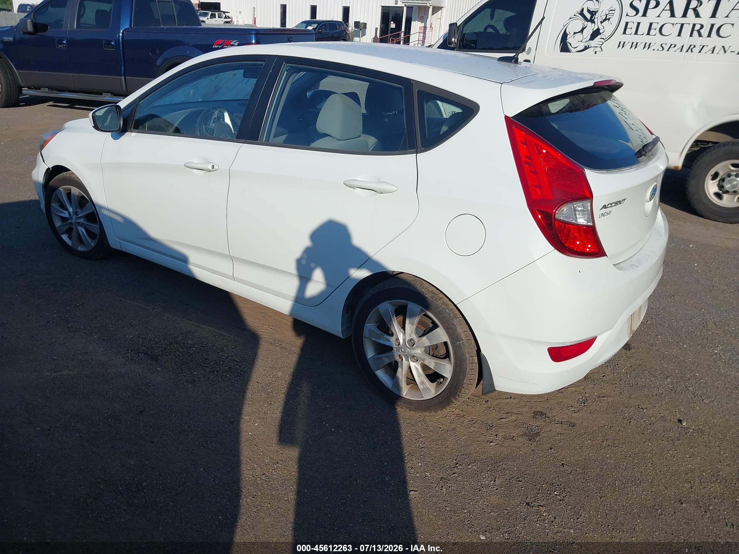 2012 Hyundai Accent Se White vin: KMHCU5AE0CU013607