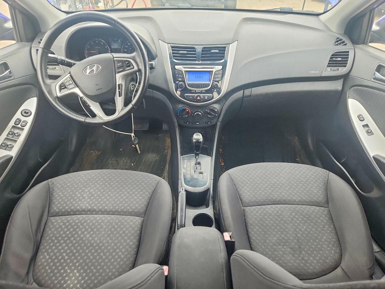 2012 Hyundai Accent Gls Blue vin: KMHCU5AE0CU032223