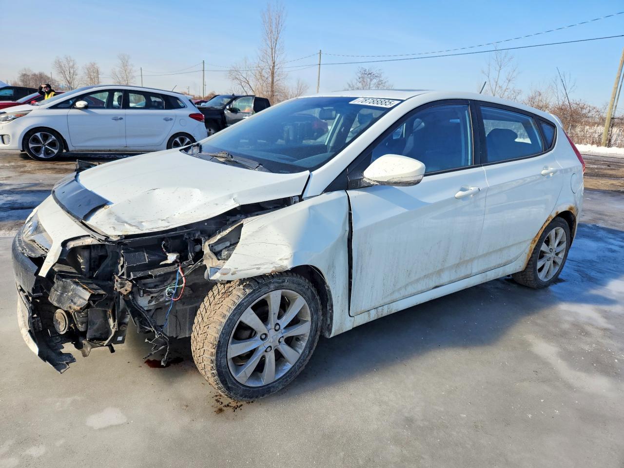 2012 Hyundai Accent Se White vin: KMHCU5AE0CU033713