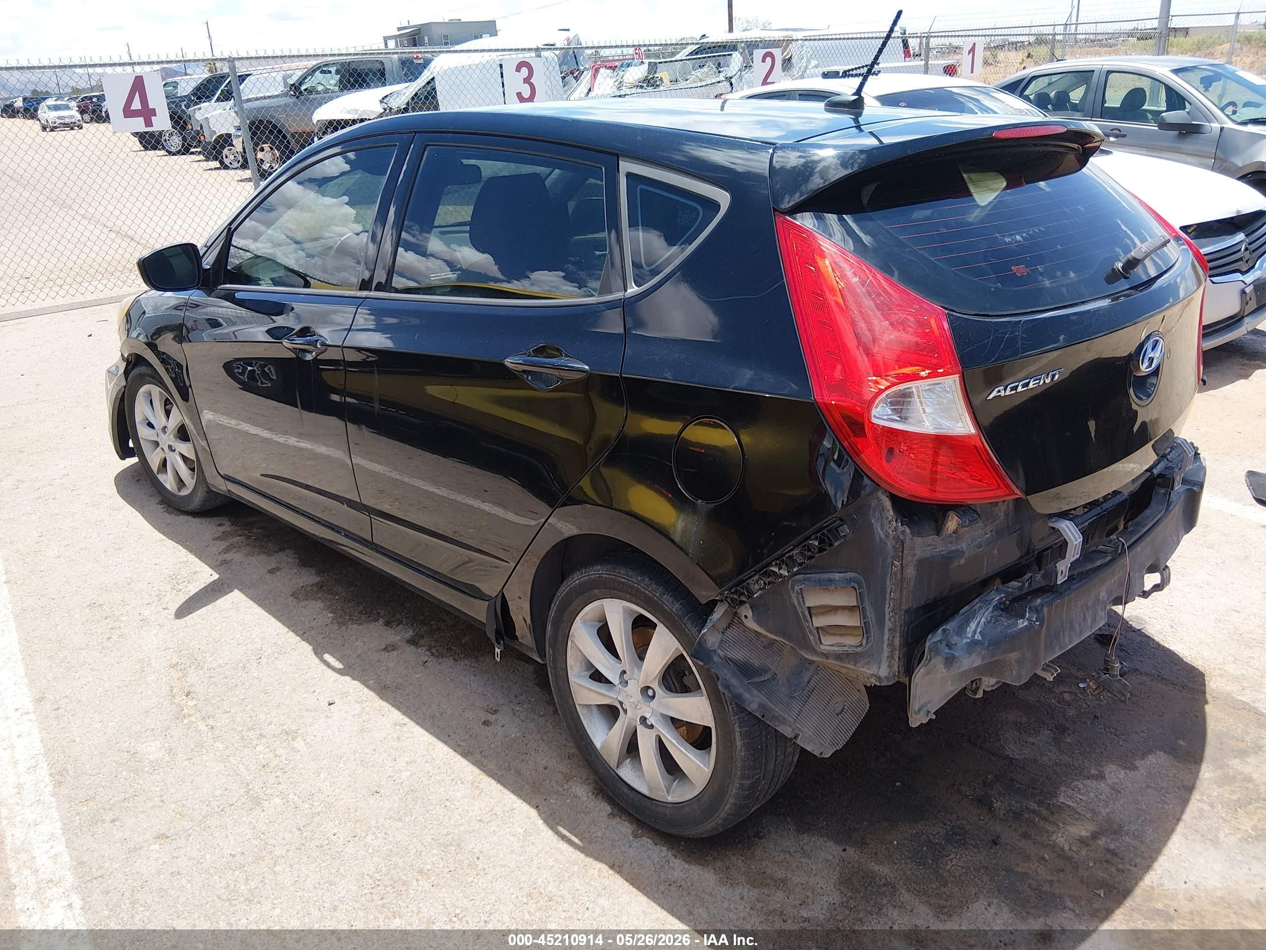 2012 Hyundai Accent Se Black vin: KMHCU5AE0CU037857