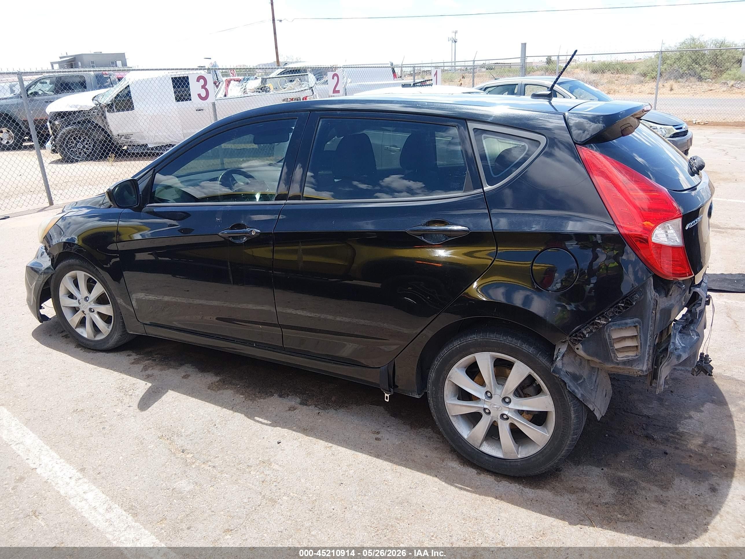 2012 Hyundai Accent Se Black vin: KMHCU5AE0CU037857