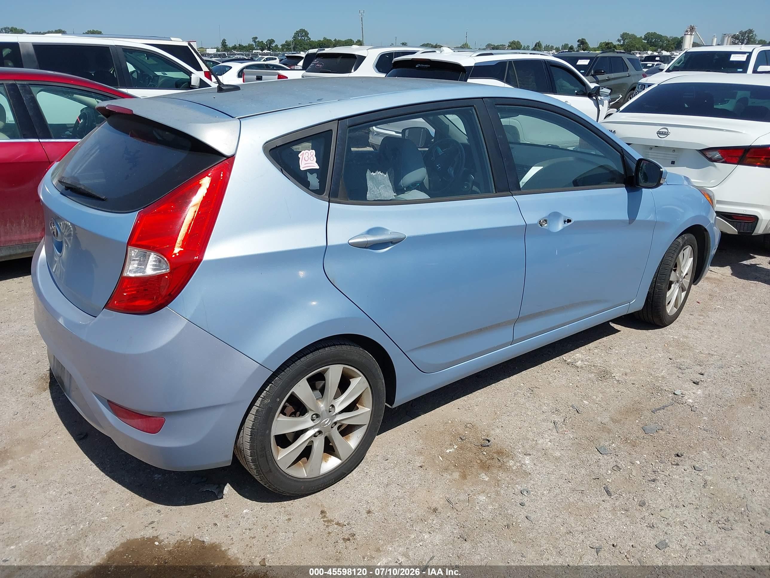 2013 Hyundai Accent Se Light Blue vin: KMHCU5AE0DU078491
