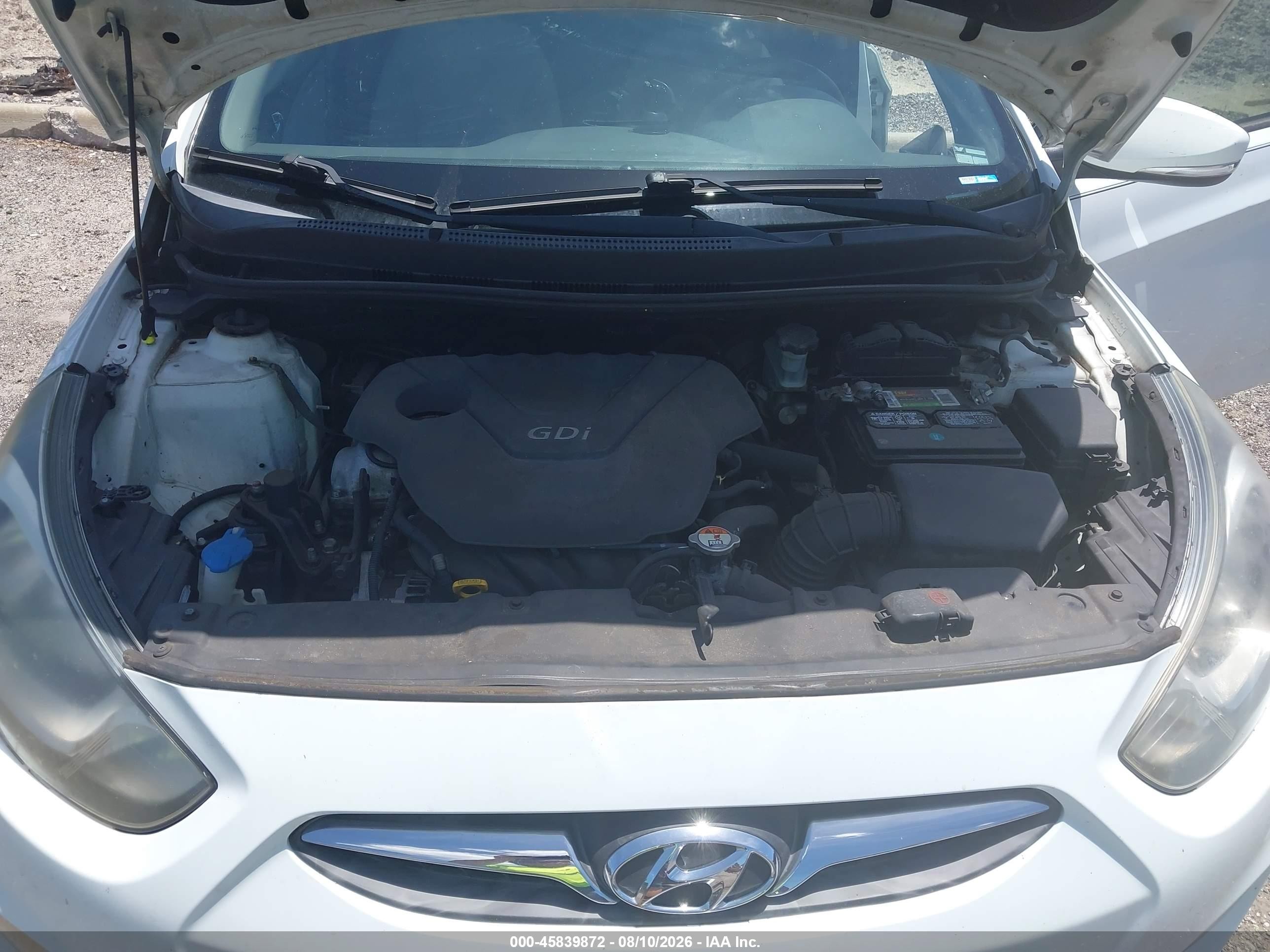 2013 Hyundai Accent Se White vin: KMHCU5AE0DU098854