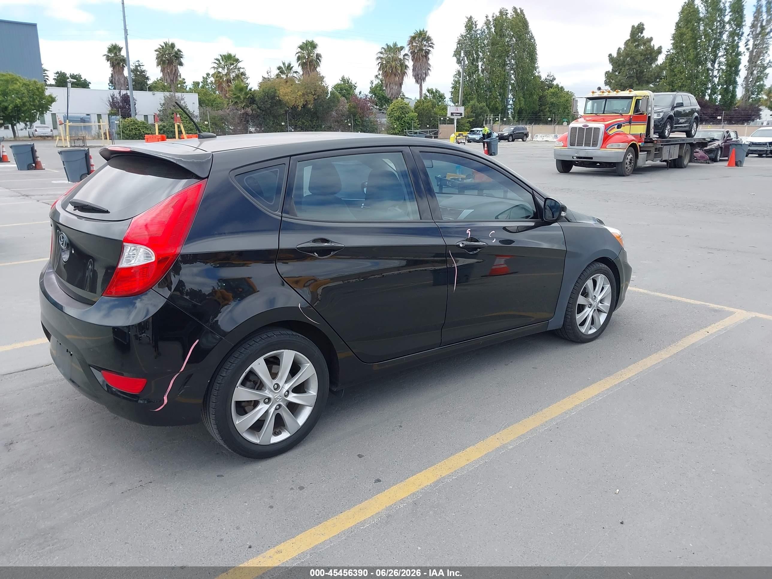 2014 Hyundai Accent Se Black vin: KMHCU5AE0EU141932