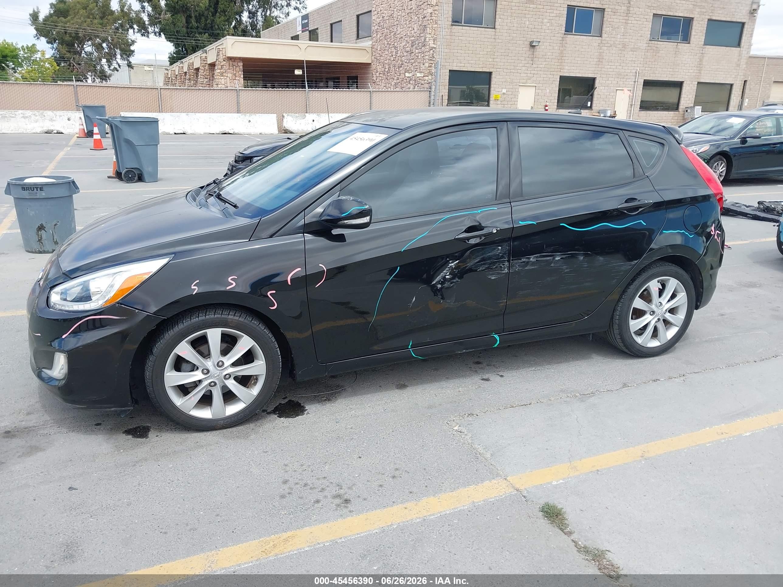 2014 Hyundai Accent Se Black vin: KMHCU5AE0EU141932