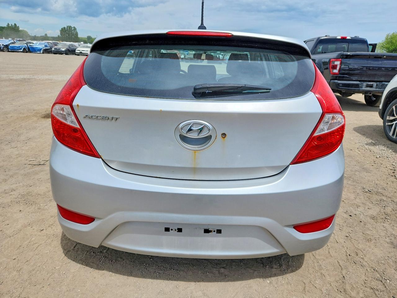2014 Hyundai Accent Se Silver vin: KMHCU5AE0EU152347