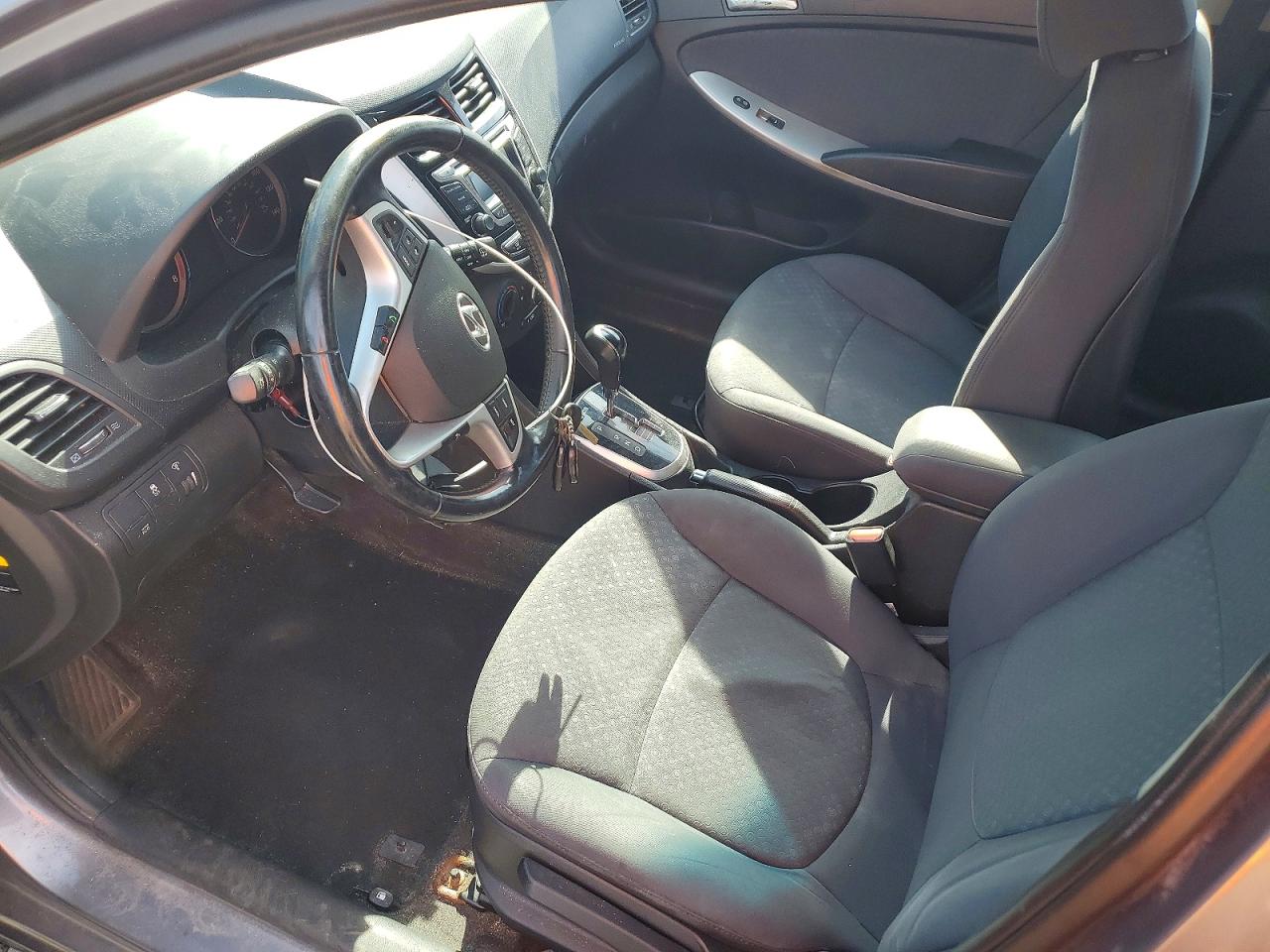 2014 Hyundai Accent Se Серый vin: KMHCU5AE0EU167656