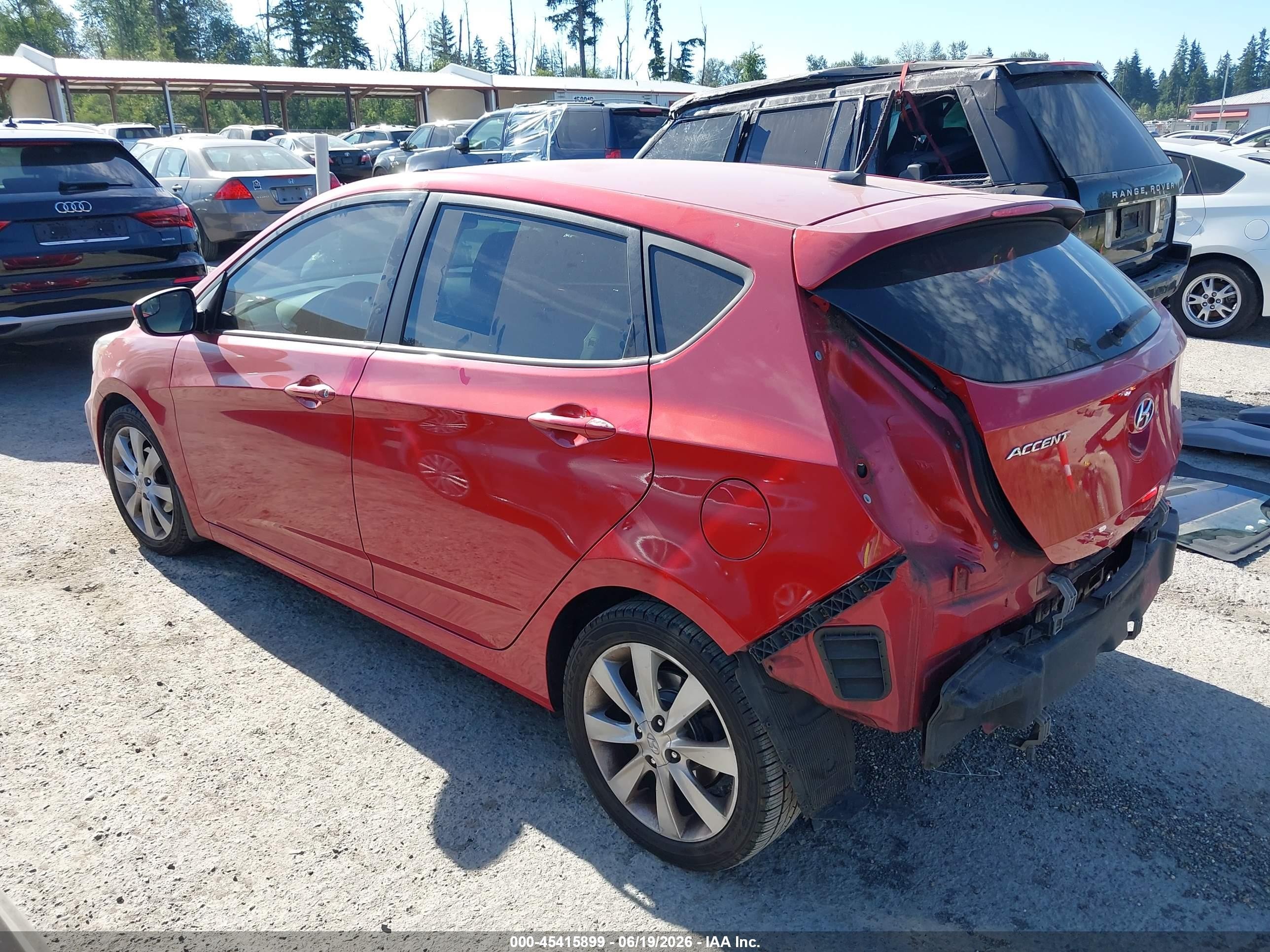 2014 Hyundai Accent Se Red vin: KMHCU5AE0EU182772