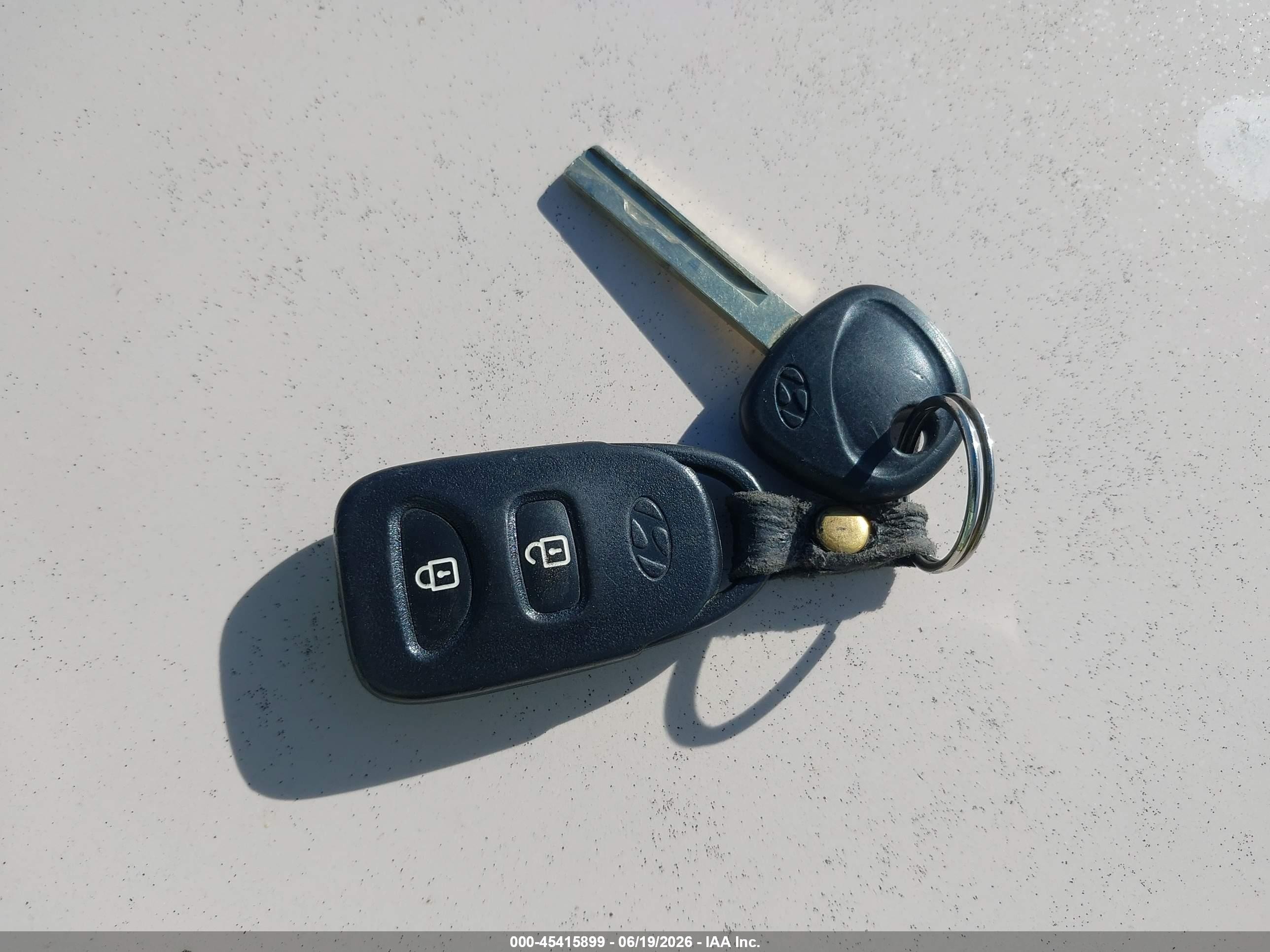 2014 Hyundai Accent Se Red vin: KMHCU5AE0EU182772