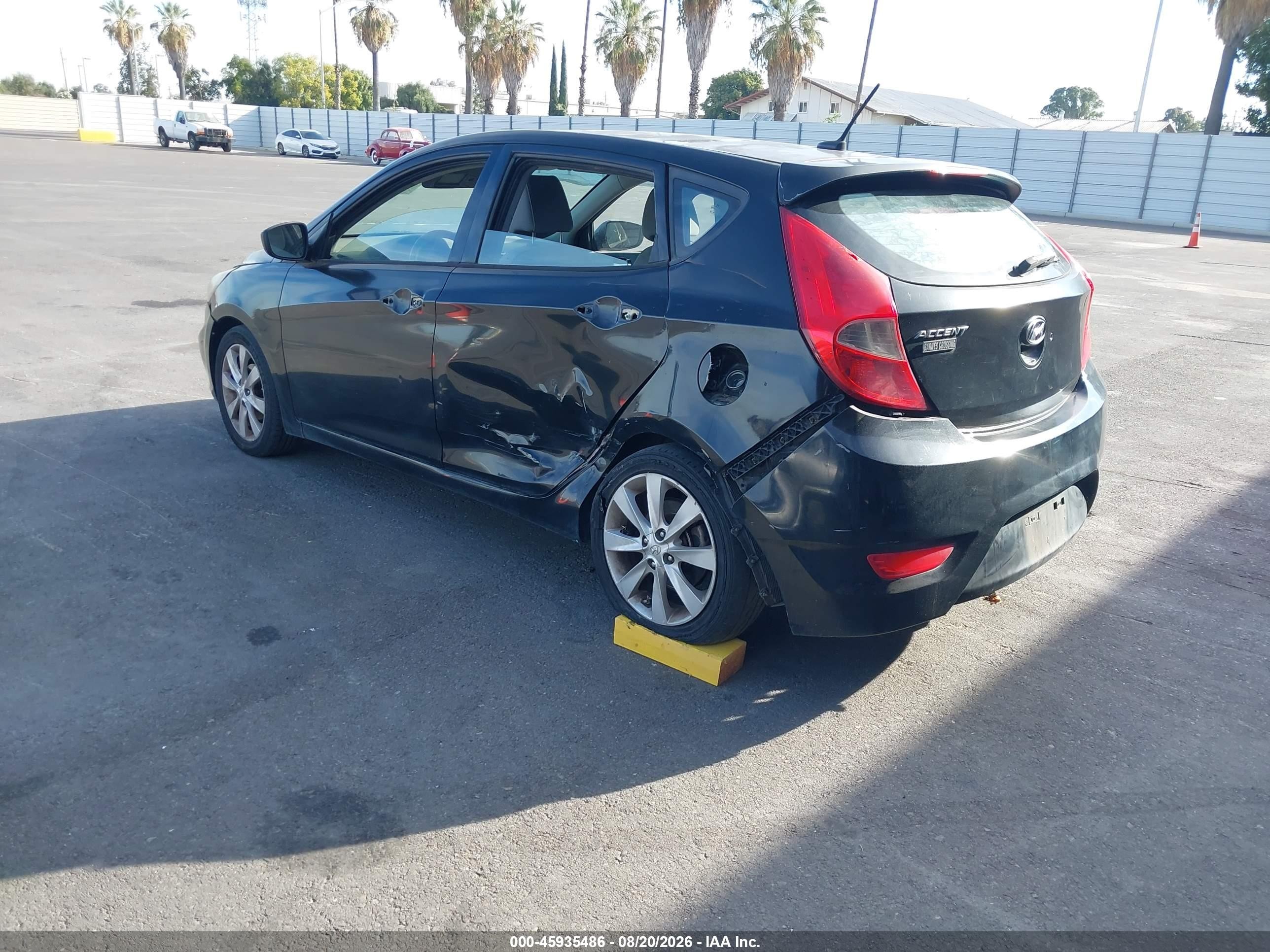 2012 Hyundai Accent Se Black vin: KMHCU5AE1CU013907
