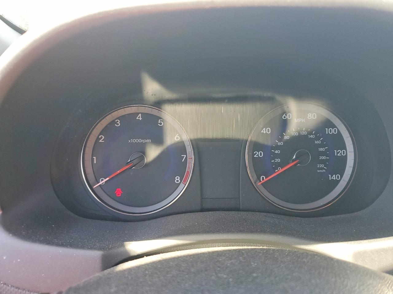2012 Hyundai Accent Se Tan vin: KMHCU5AE1CU017665
