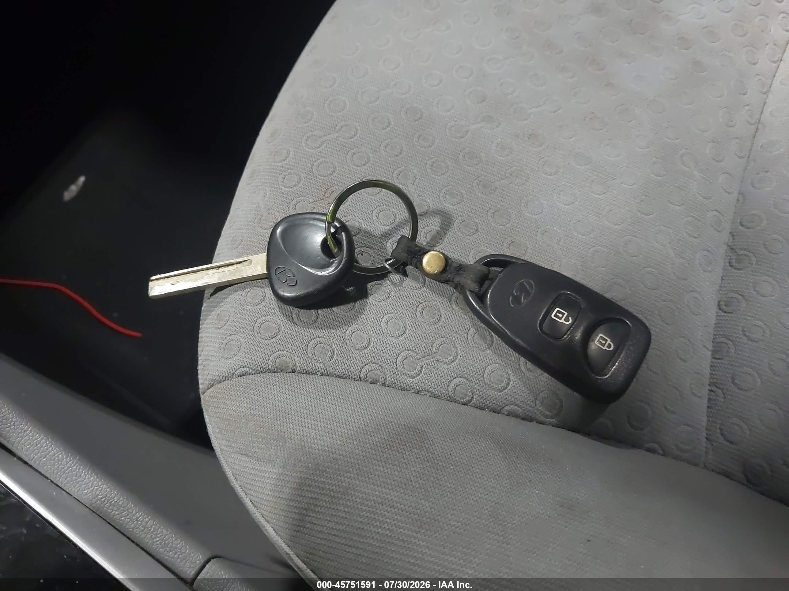 2012 Hyundai Accent Se Red vin: KMHCU5AE1CU018623