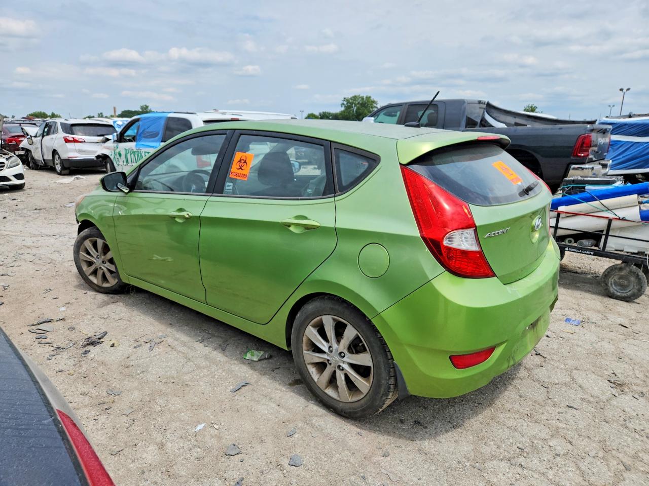 2012 Hyundai Accent Se Green vin: KMHCU5AE1CU023451