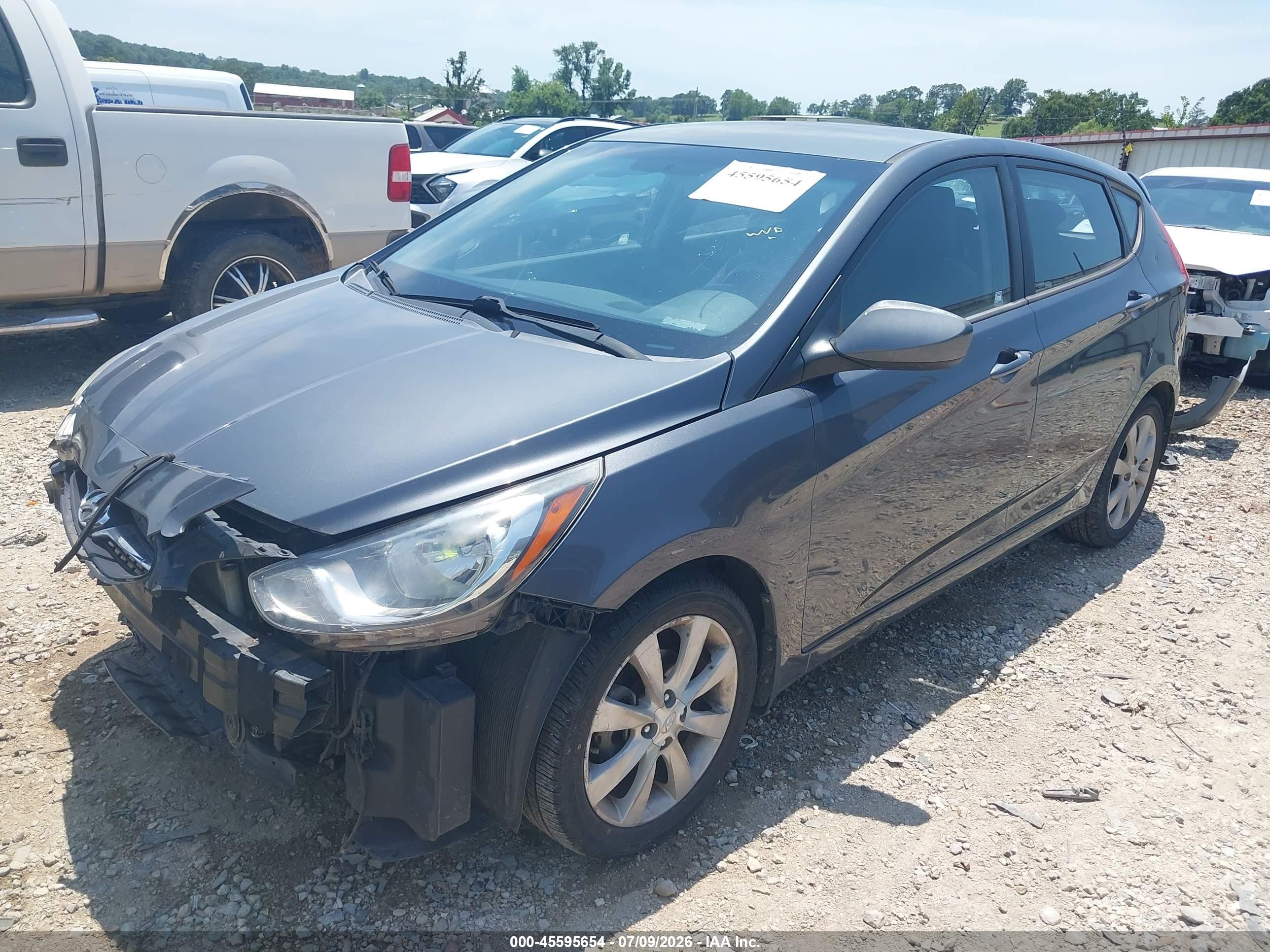 2012 Hyundai Accent Se Серый vin: KMHCU5AE1CU032960