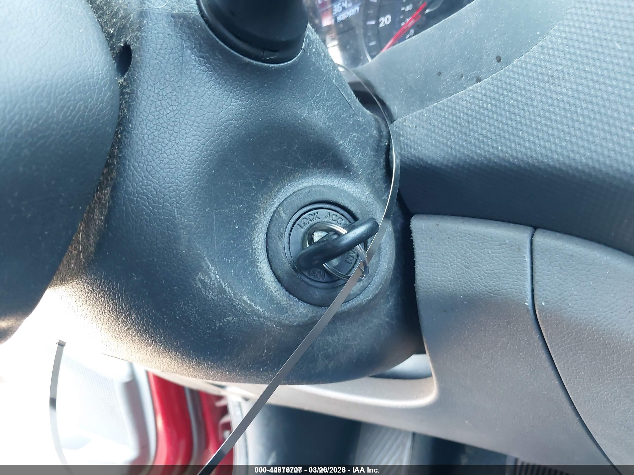 2012 Hyundai Accent Se Red vin: KMHCU5AE1CU038046