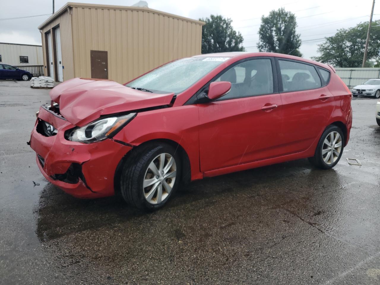 2013 Hyundai Accent Se Red vin: KMHCU5AE1DU060467